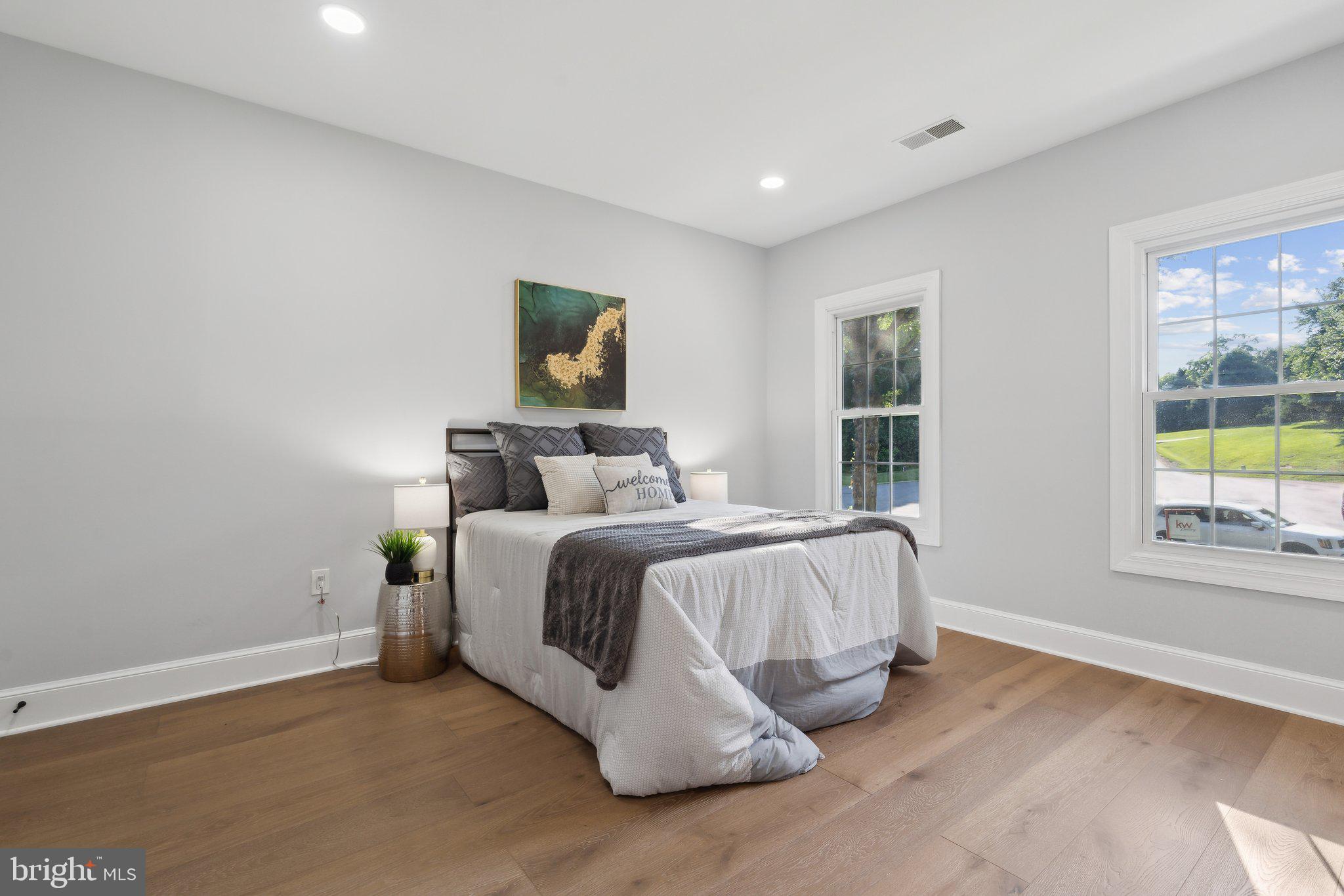 WOODLAND FALLS - Residential