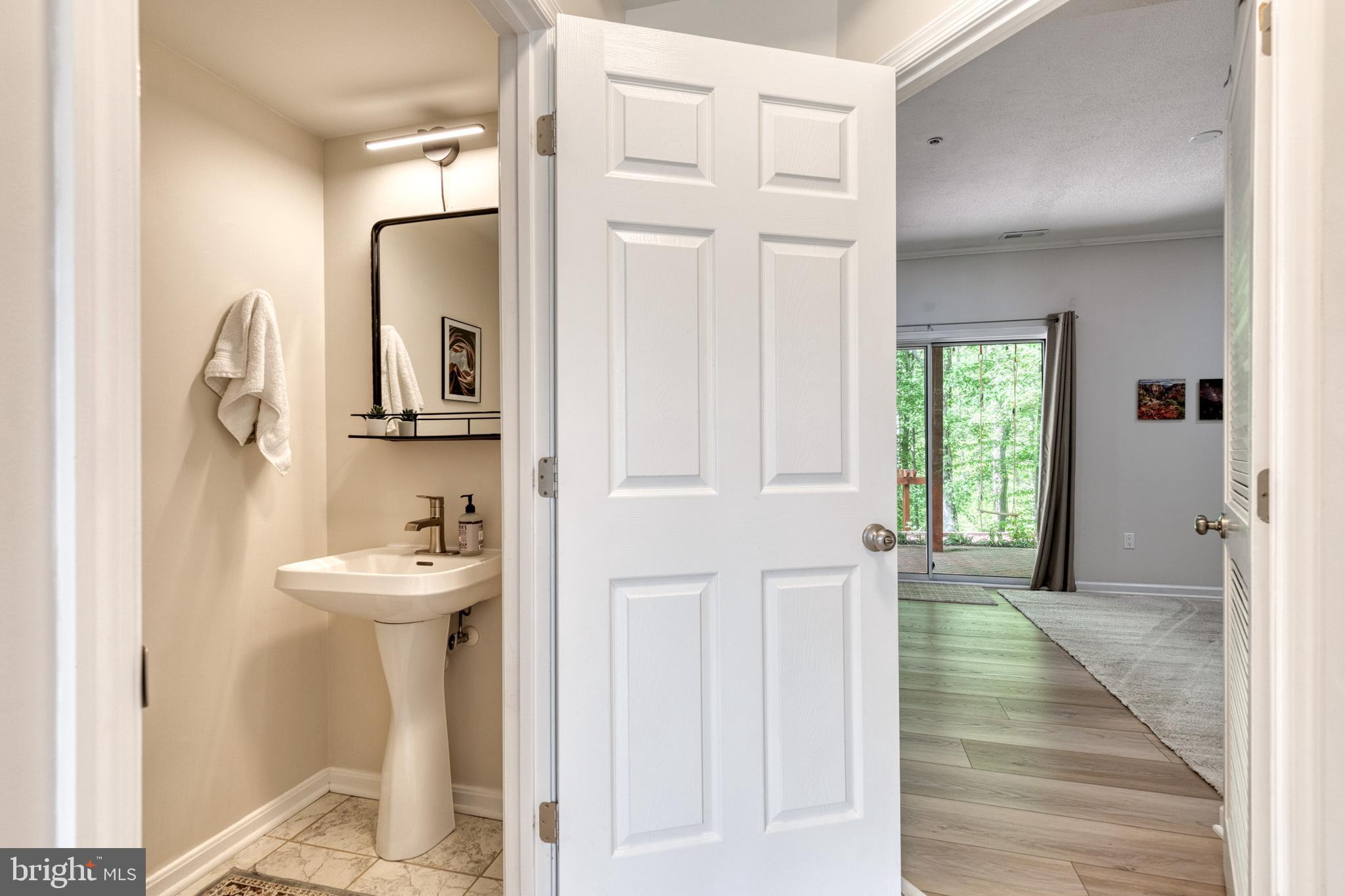 PINEY ORCHARD - Residential Lease