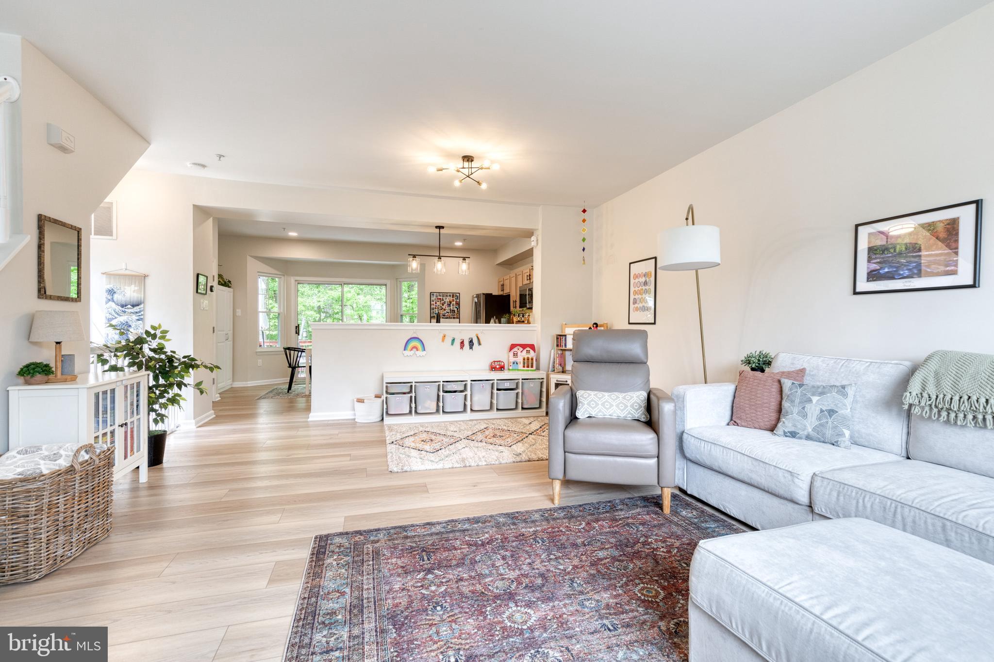 PINEY ORCHARD - Residential Lease