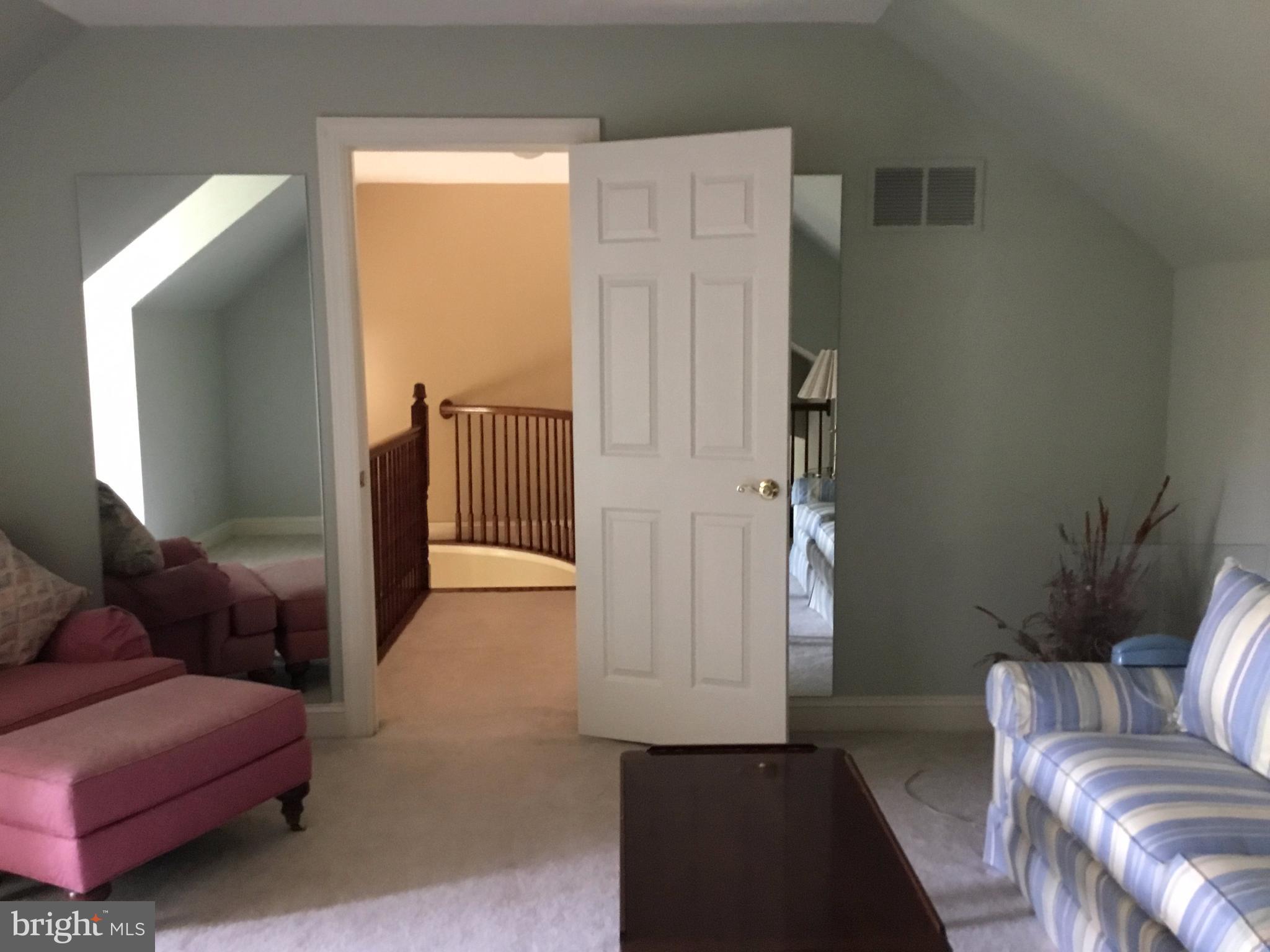 BRITTINGHAM - Residential