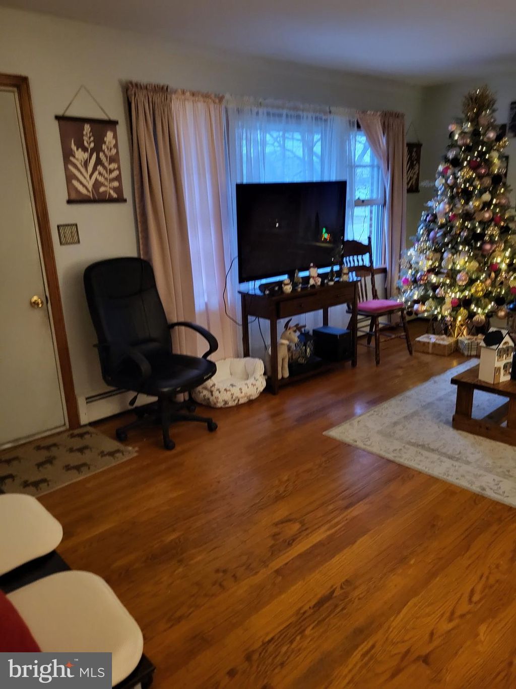 Photo of 302 Diller Road, HANOVER, PA 17331 (MLS # PAYK2095314)