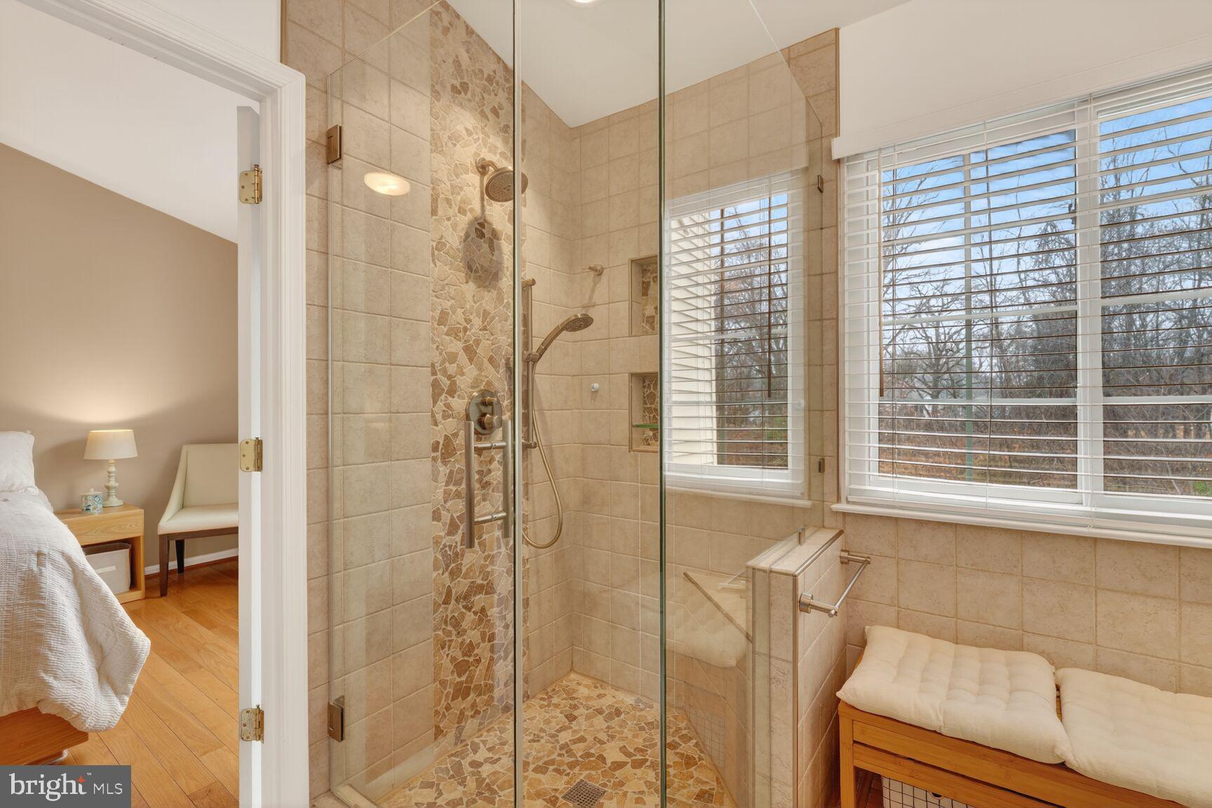 KINGSTOWNE - Residential