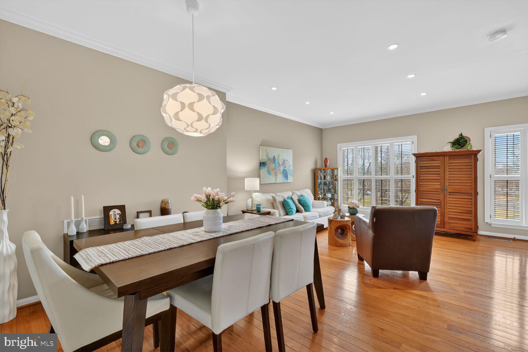 KINGSTOWNE - Residential