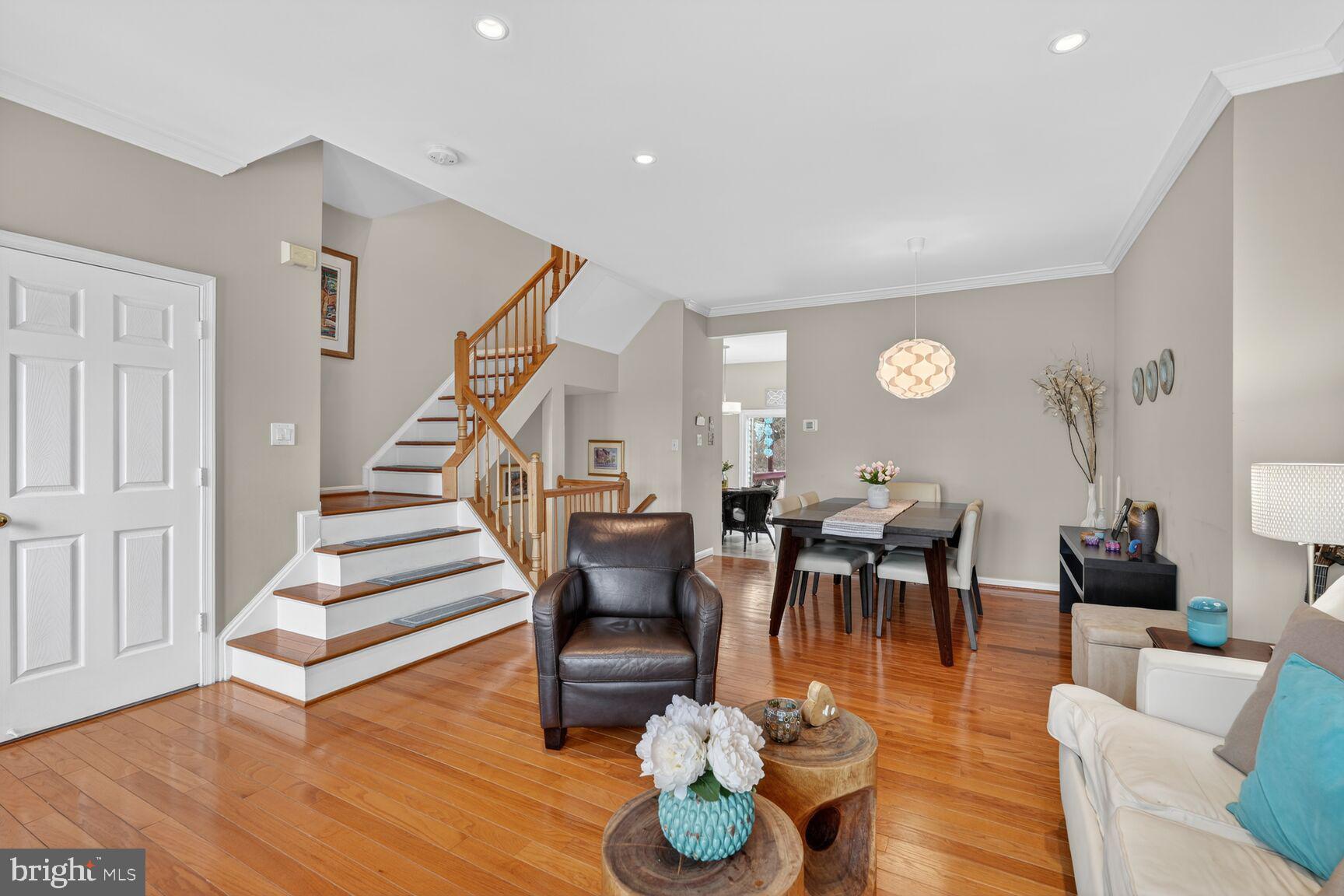 KINGSTOWNE - Residential