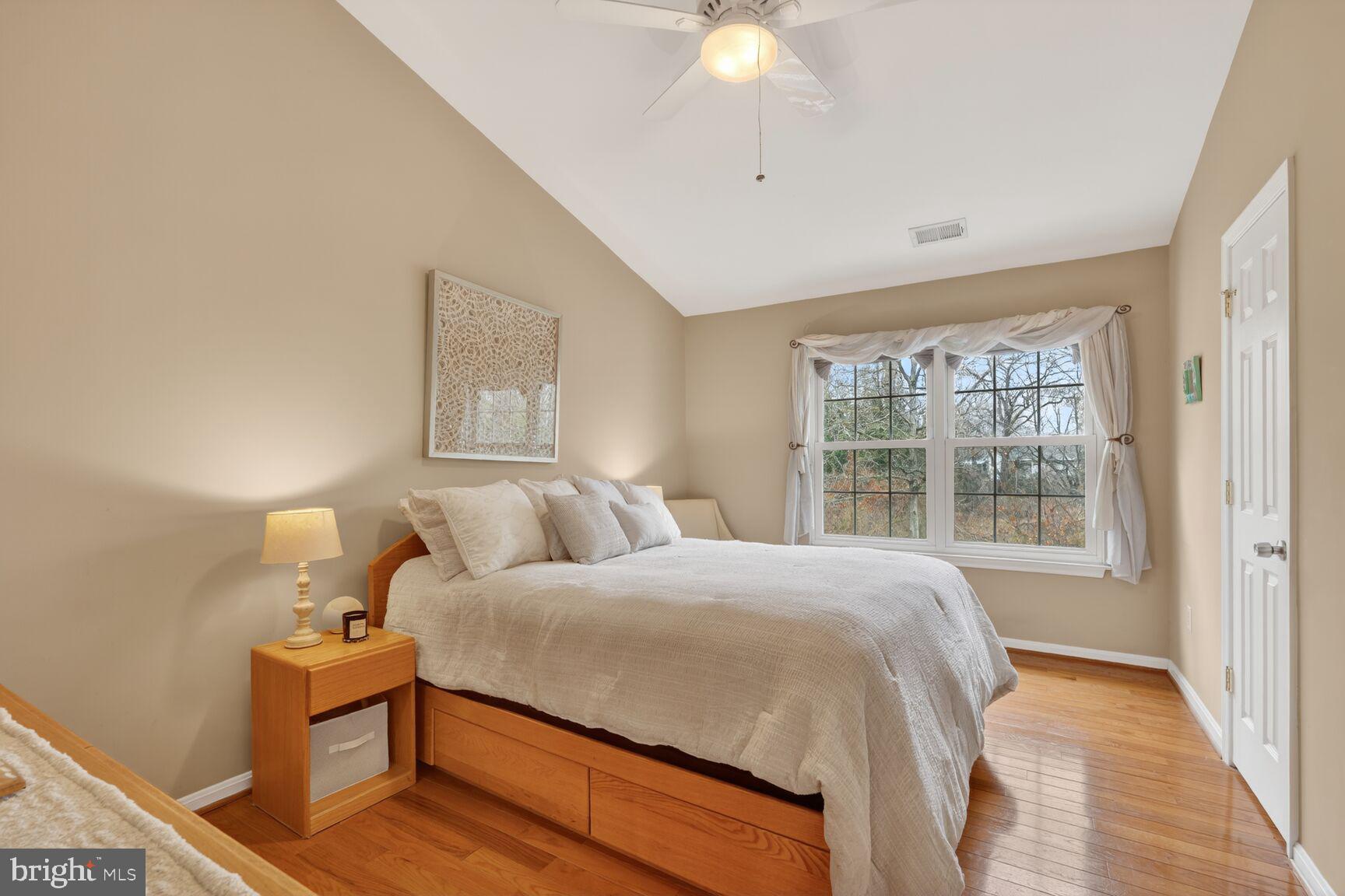 KINGSTOWNE - Residential