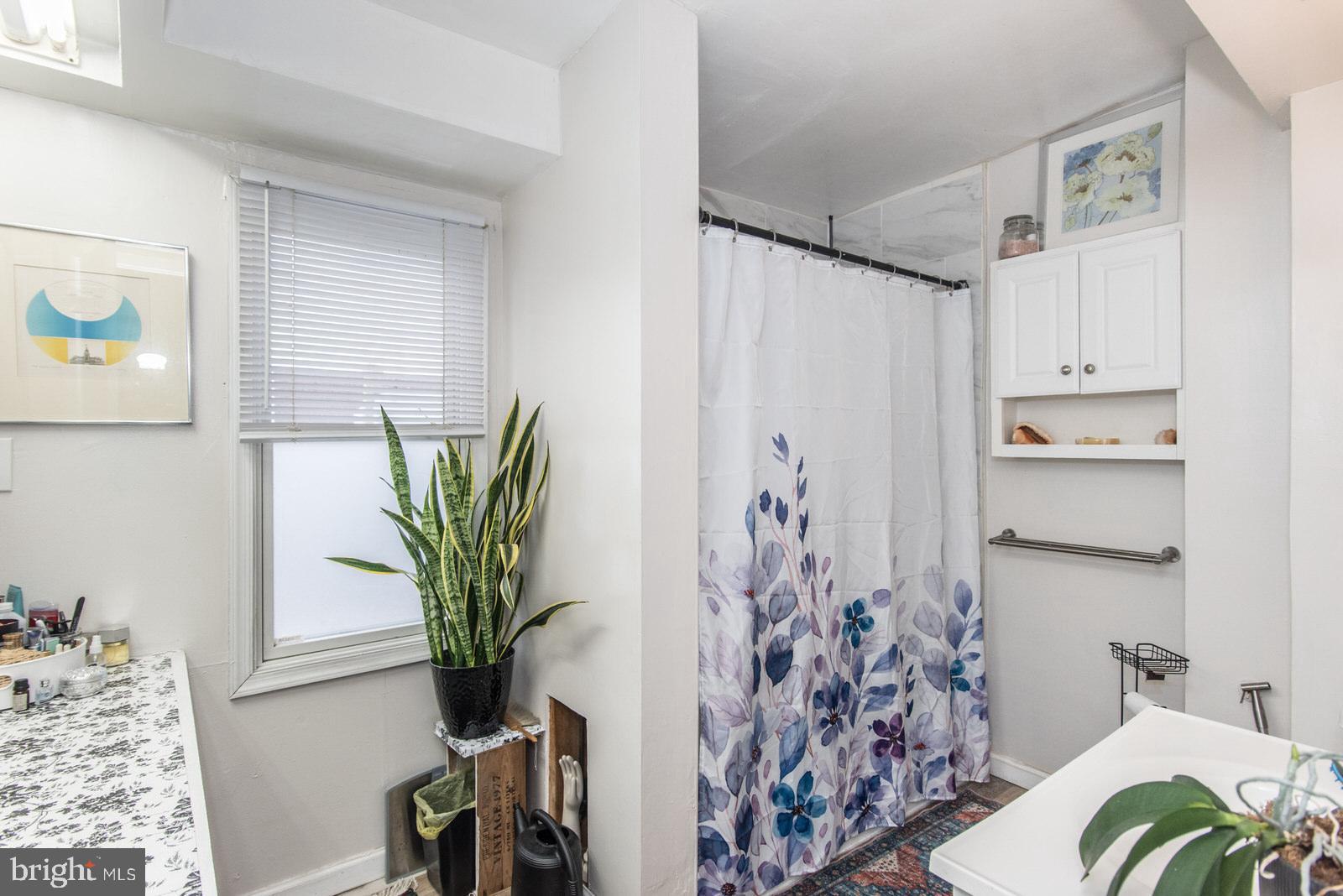 BRIDESBURG - Residential