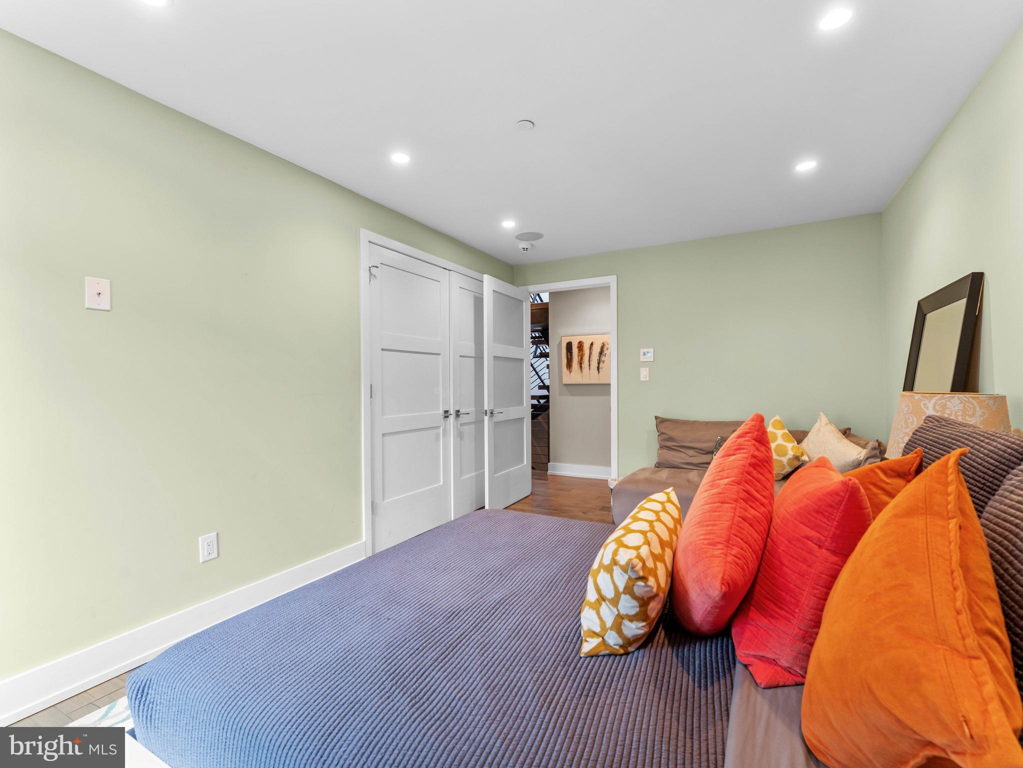 LIBERTY ESTATES - Residential