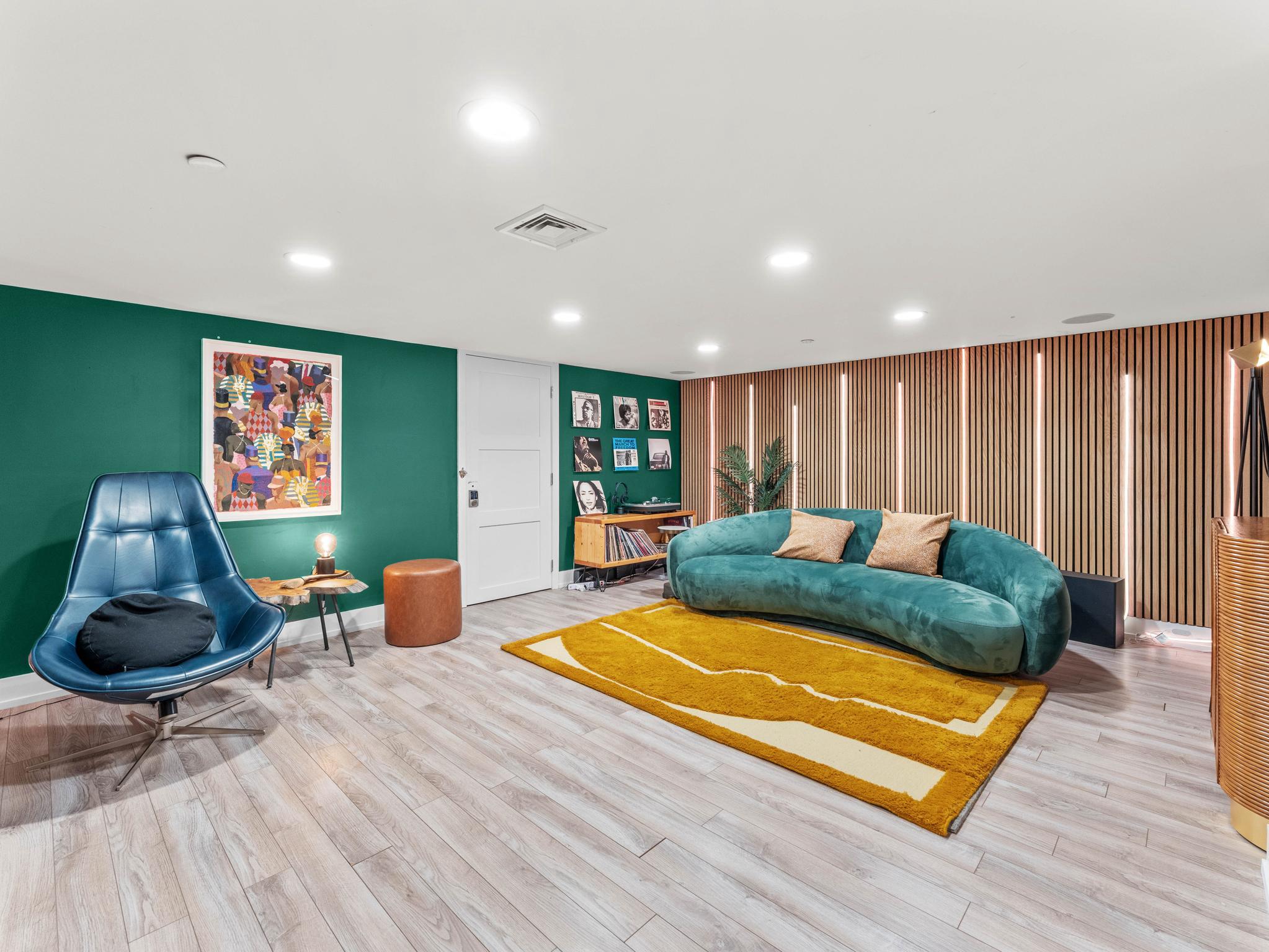 LIBERTY ESTATES - Residential