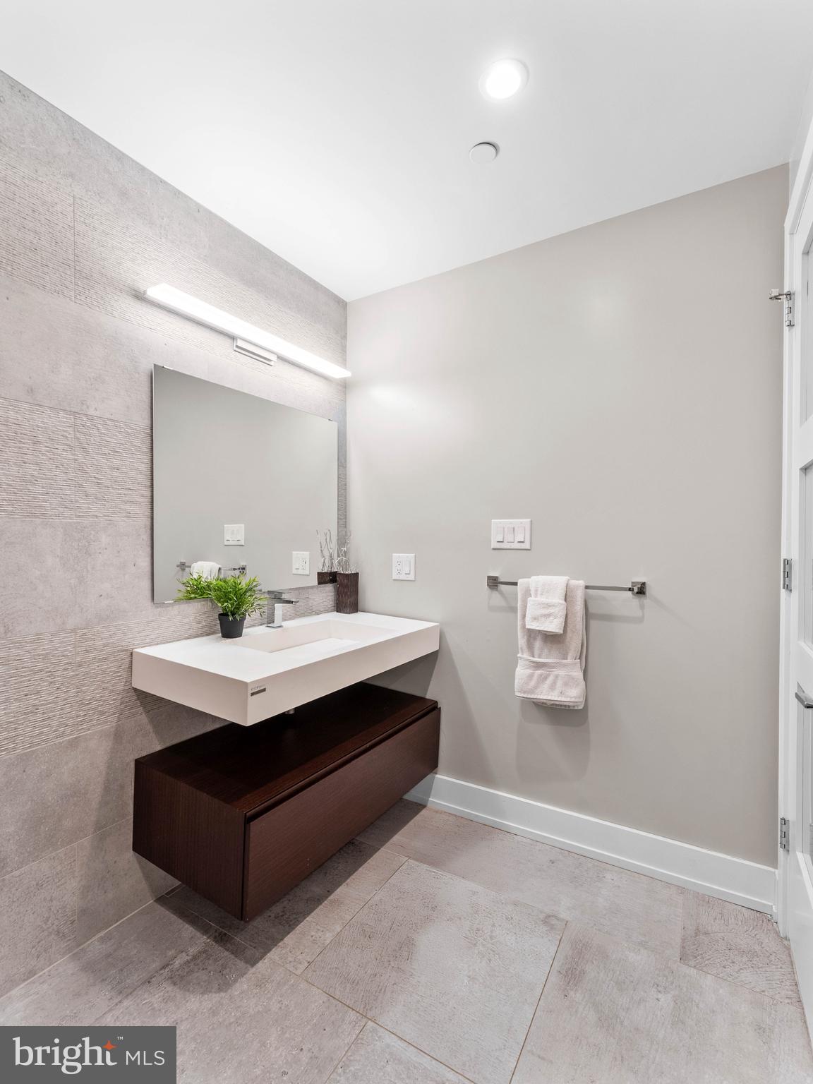 LIBERTY ESTATES - Residential