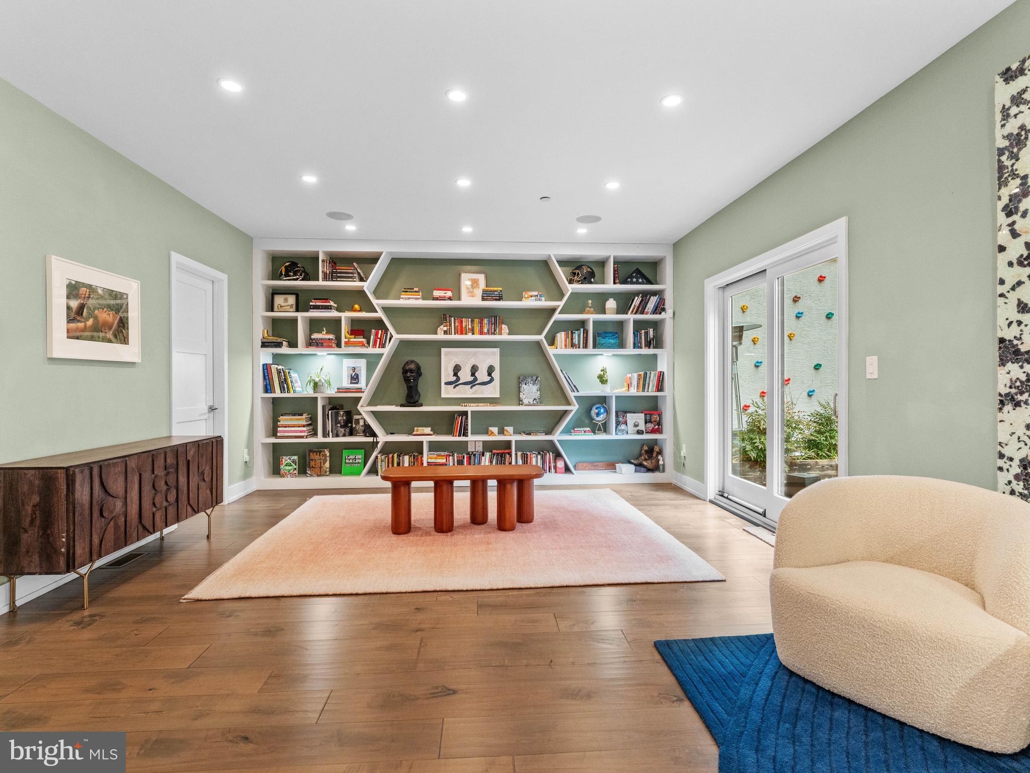 LIBERTY ESTATES - Residential