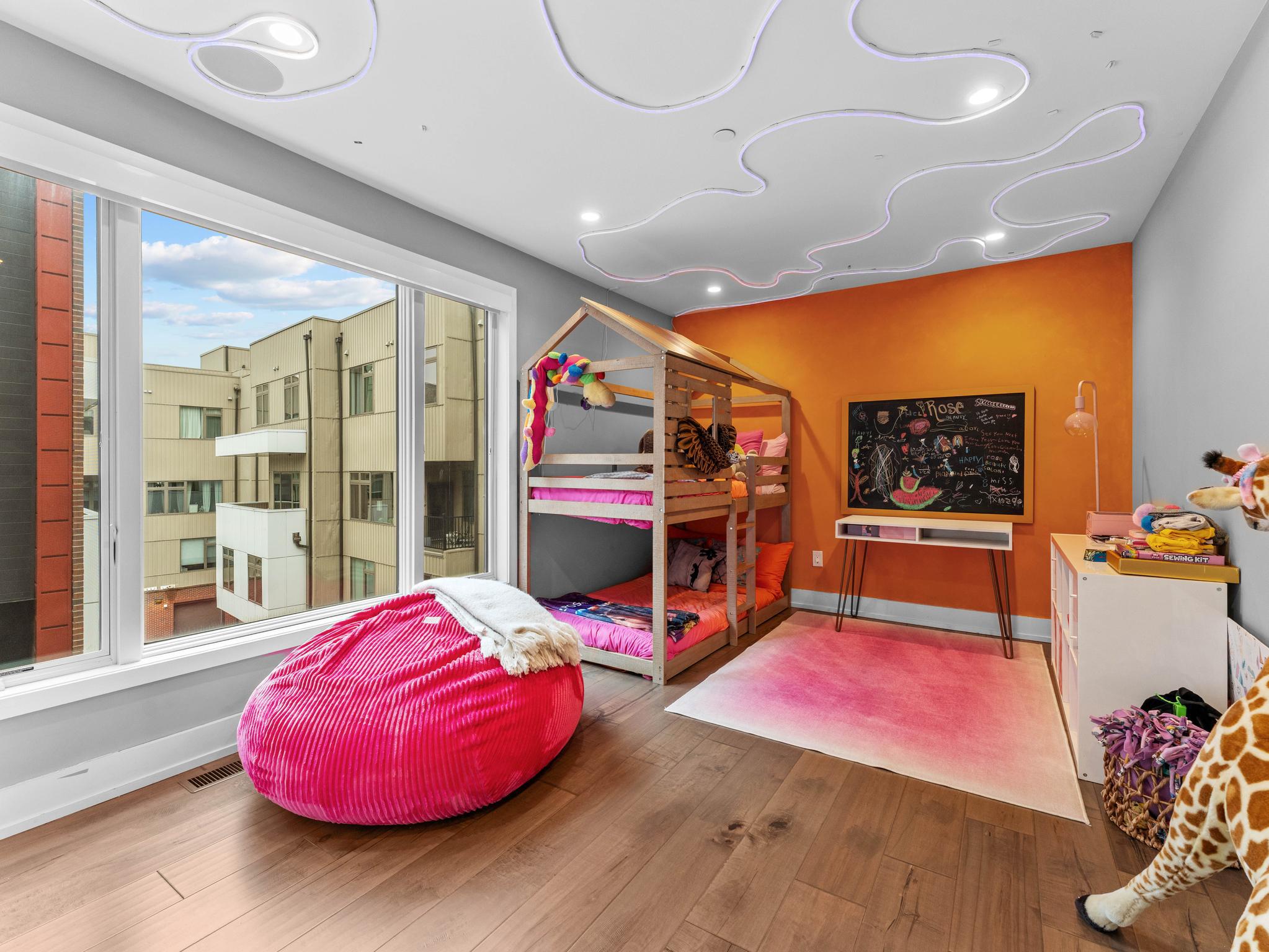 LIBERTY ESTATES - Residential