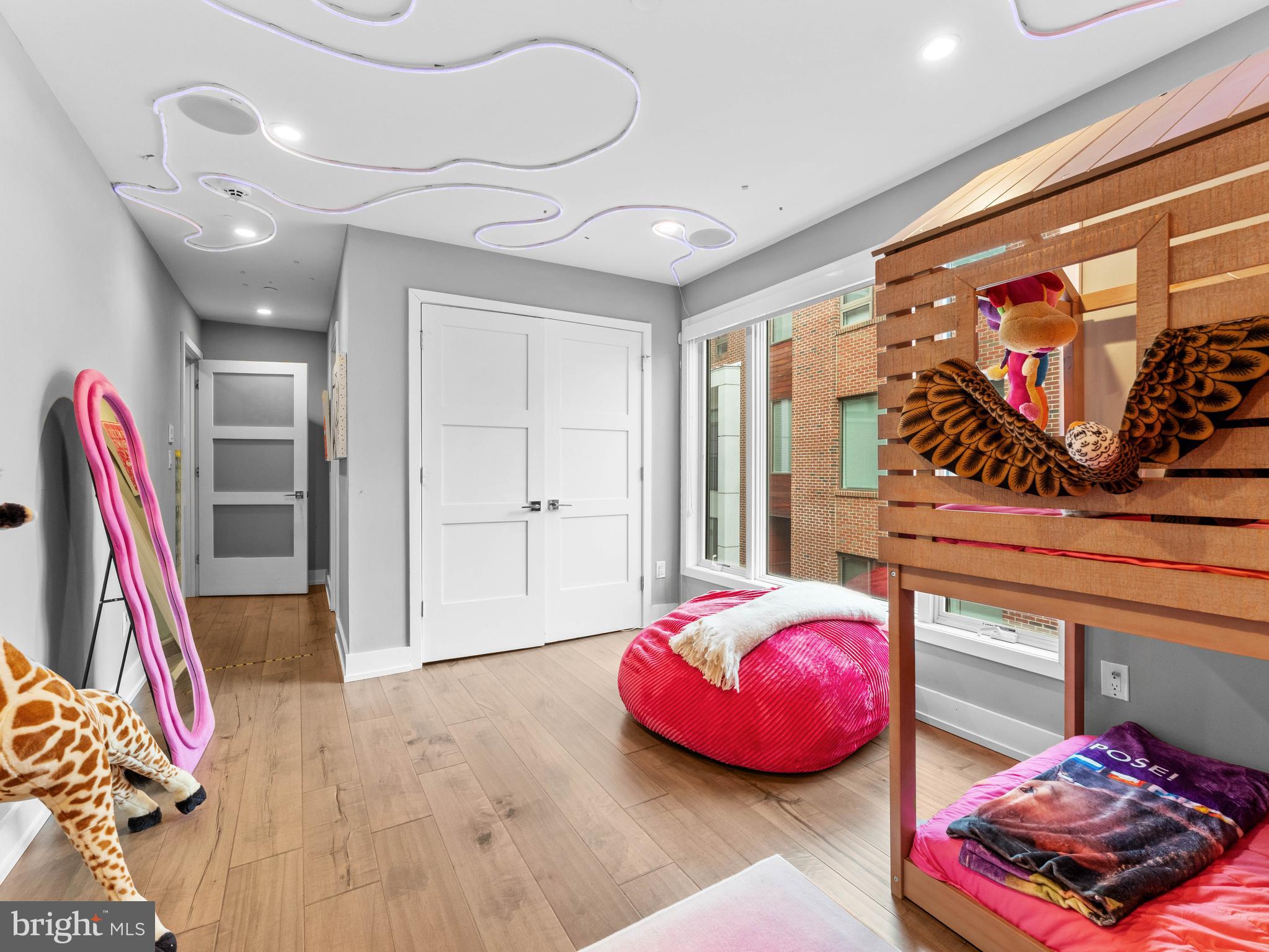 LIBERTY ESTATES - Residential