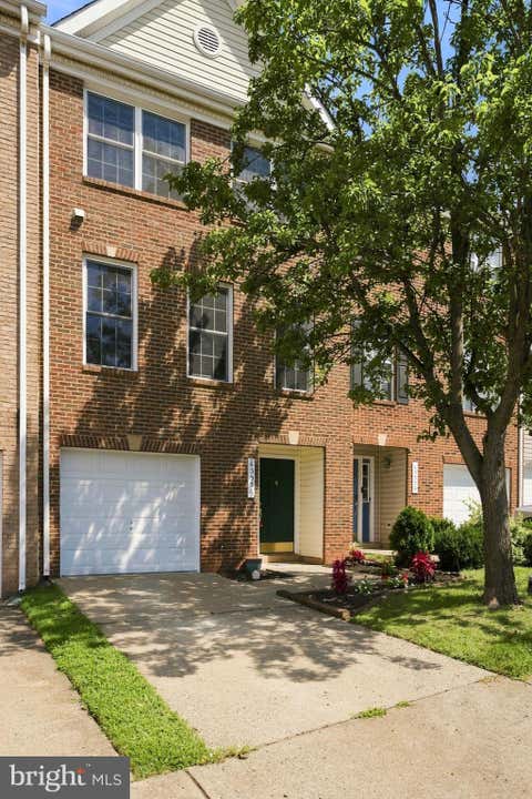 Photo for 45556 LAKE HAVEN TERRACE