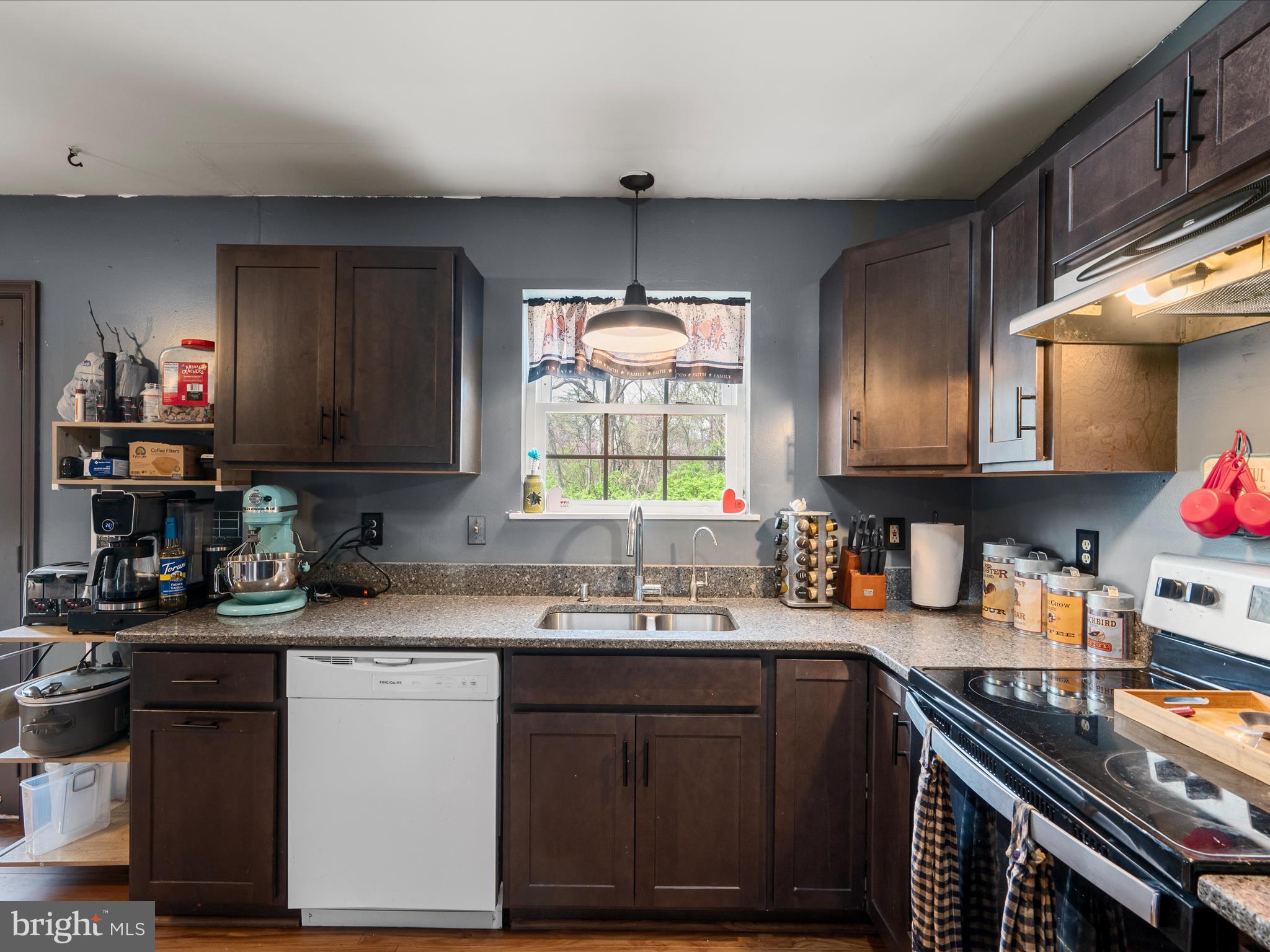 SKYVIEW MEADOWS - Residential