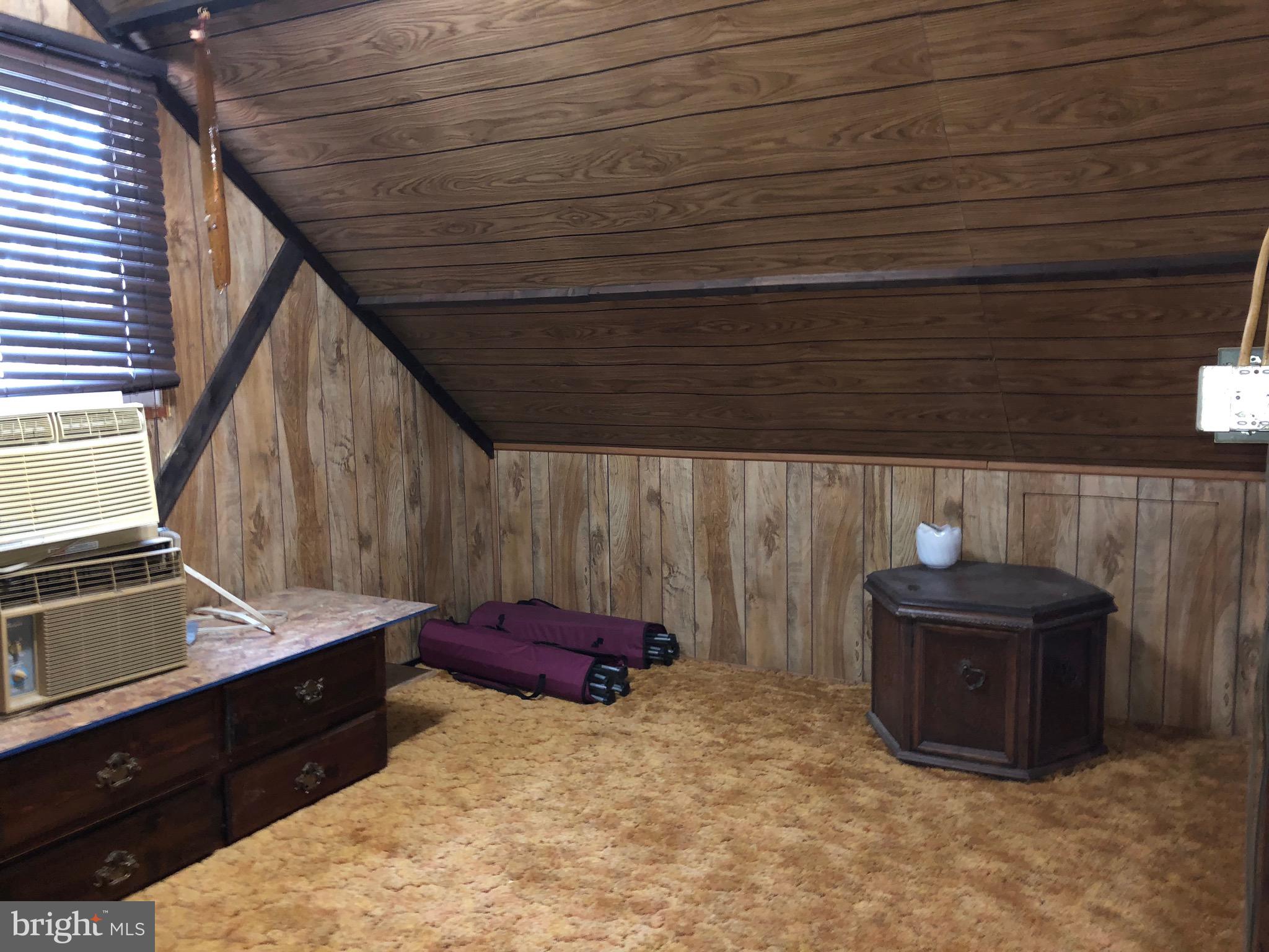 SLEEPY HOLLOW - Residential