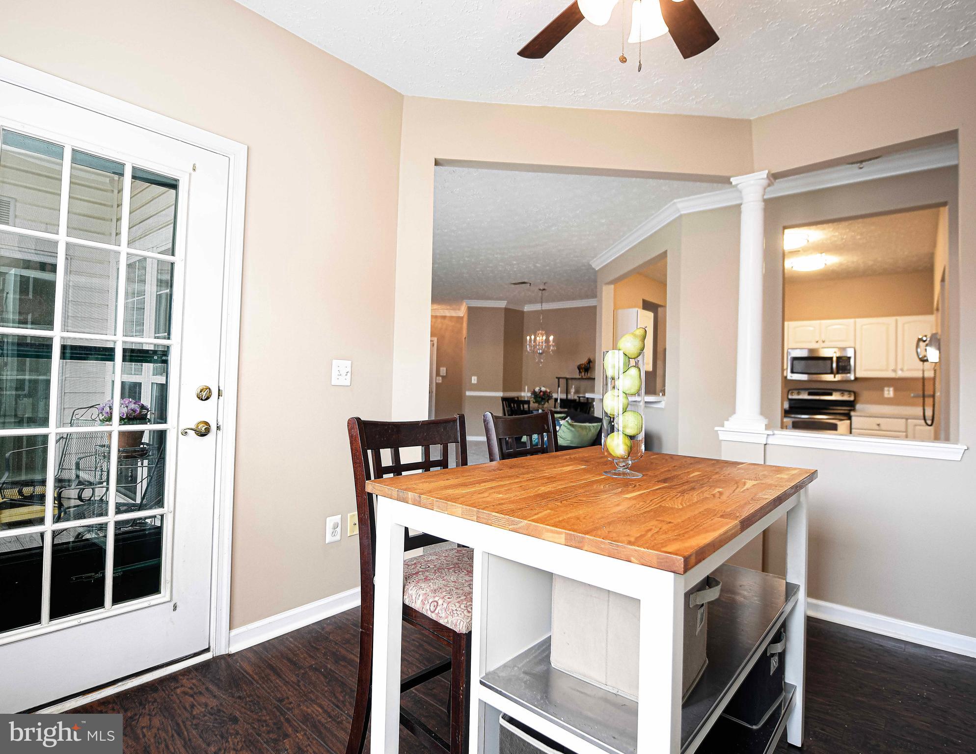 THE COURTYARDS AT POND - Residential