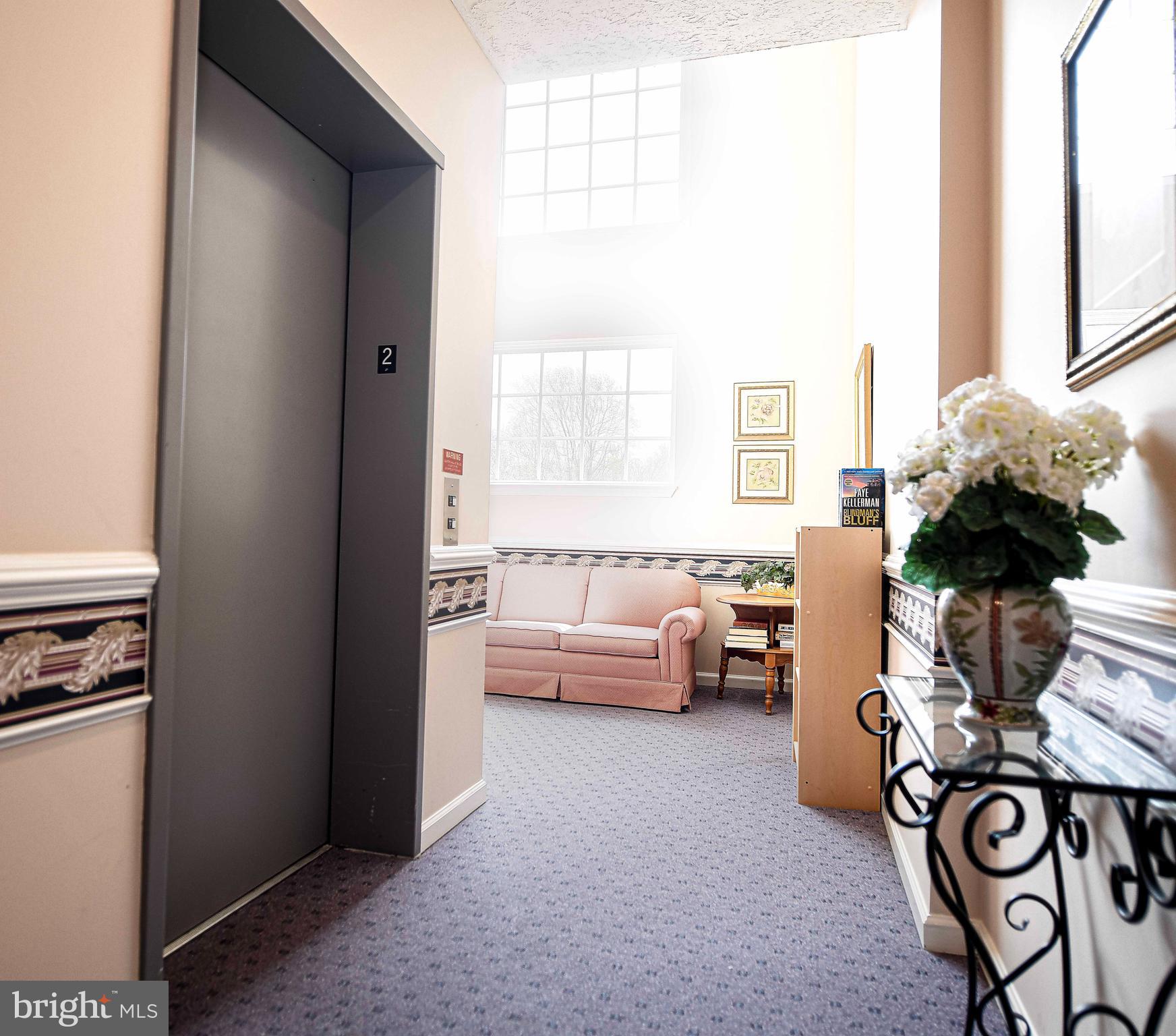 THE COURTYARDS AT POND - Residential