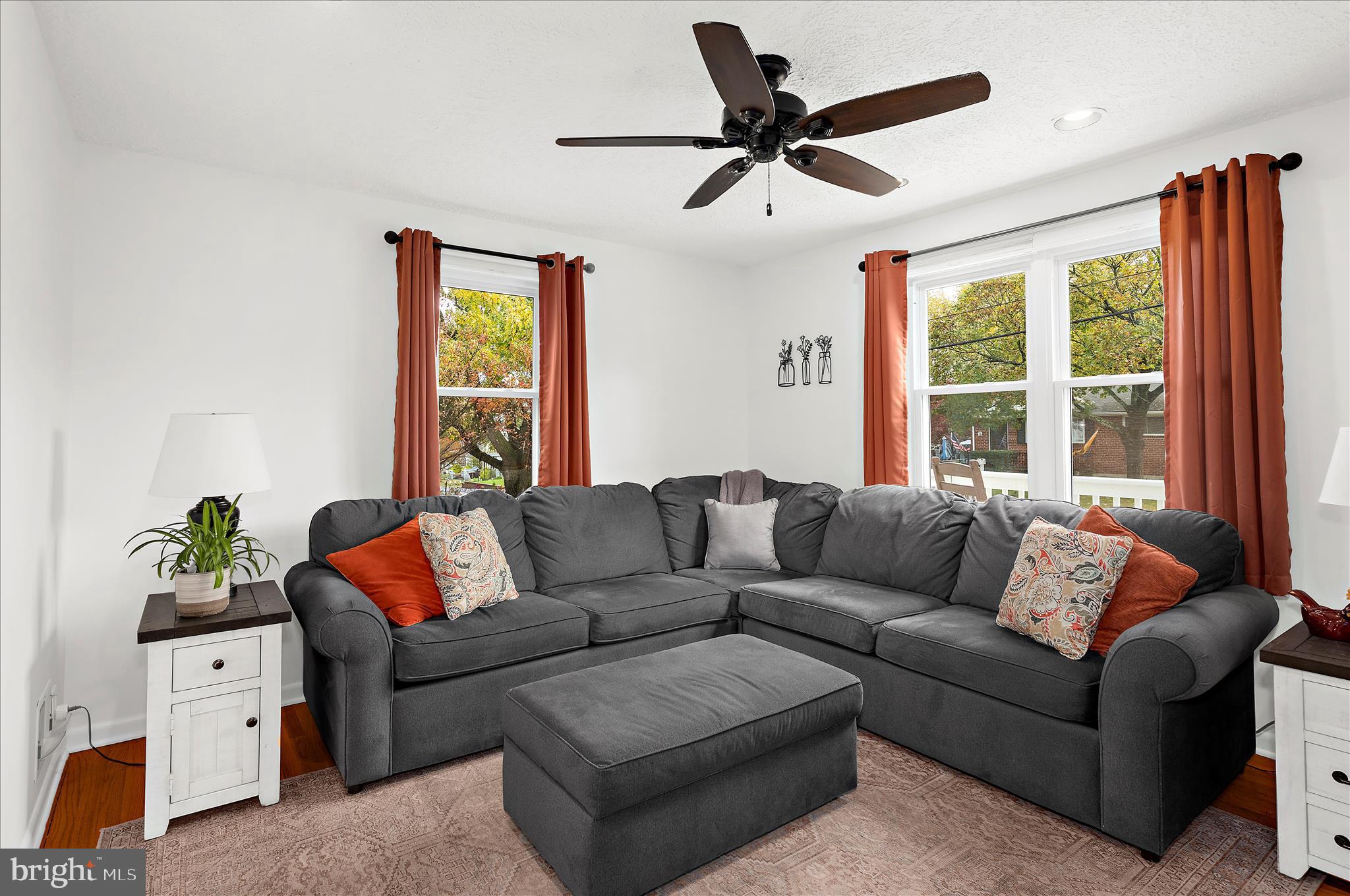 RIVIERA BEACH - Residential