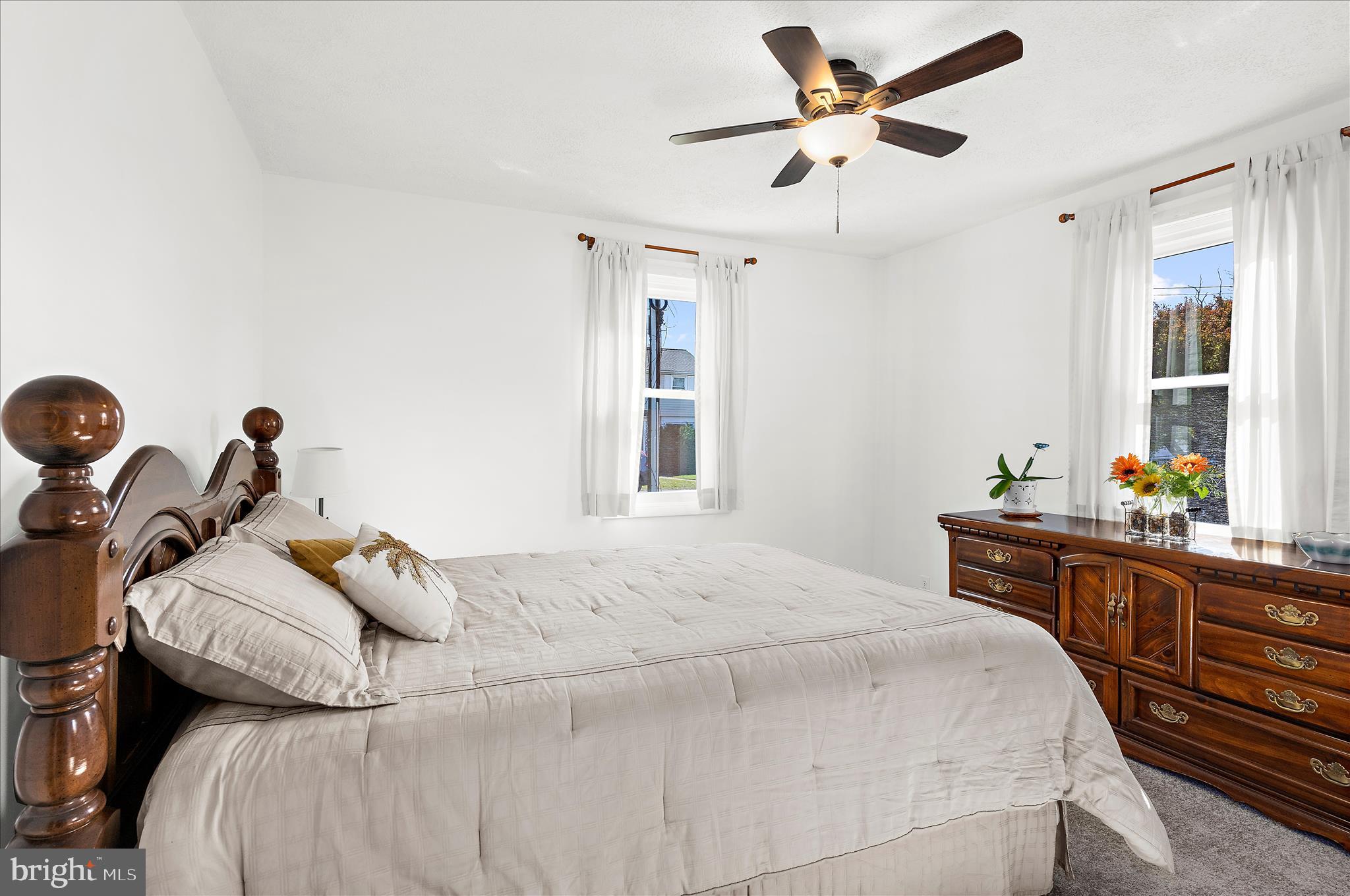 RIVIERA BEACH - Residential