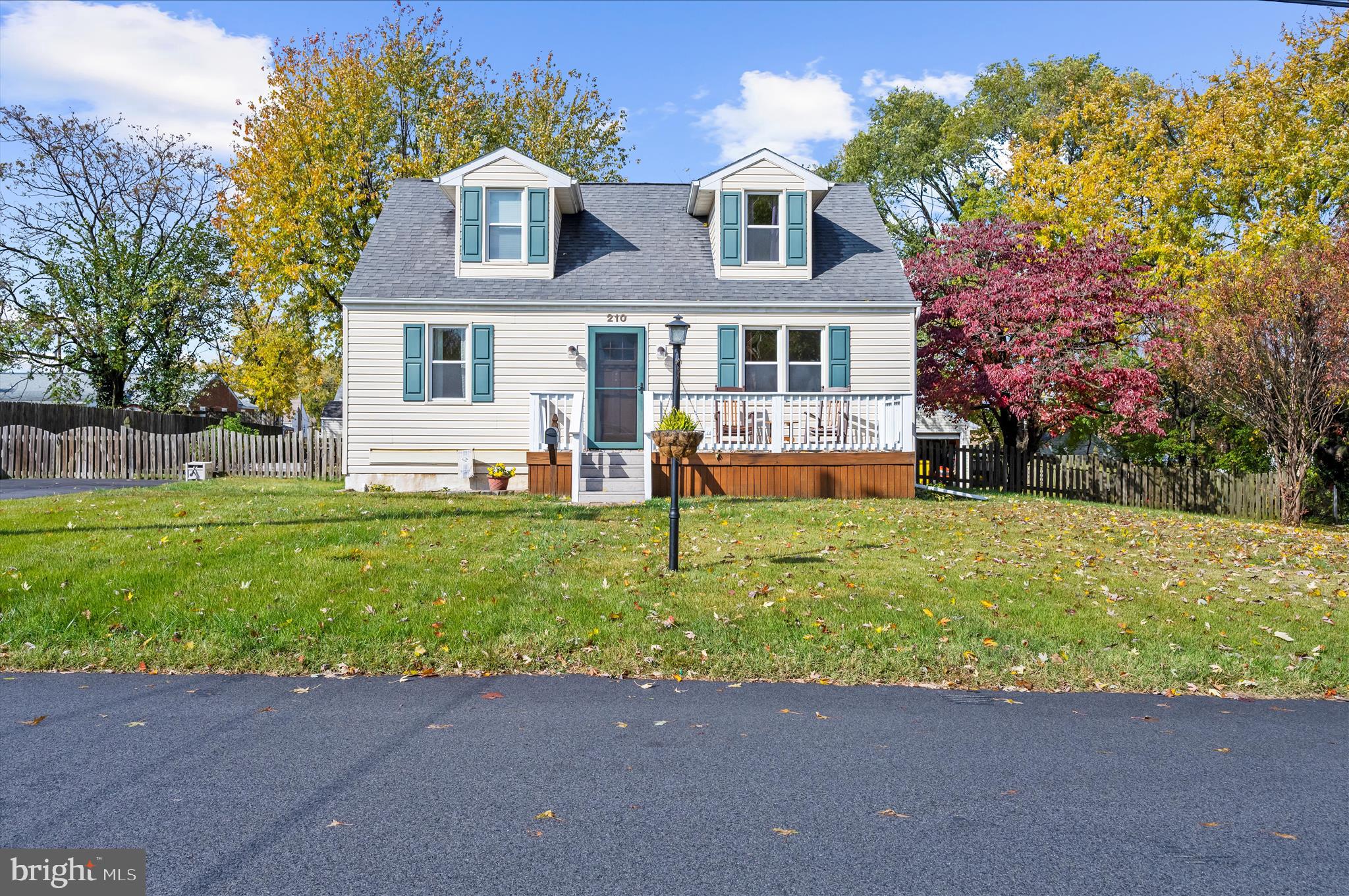 RIVIERA BEACH - Residential