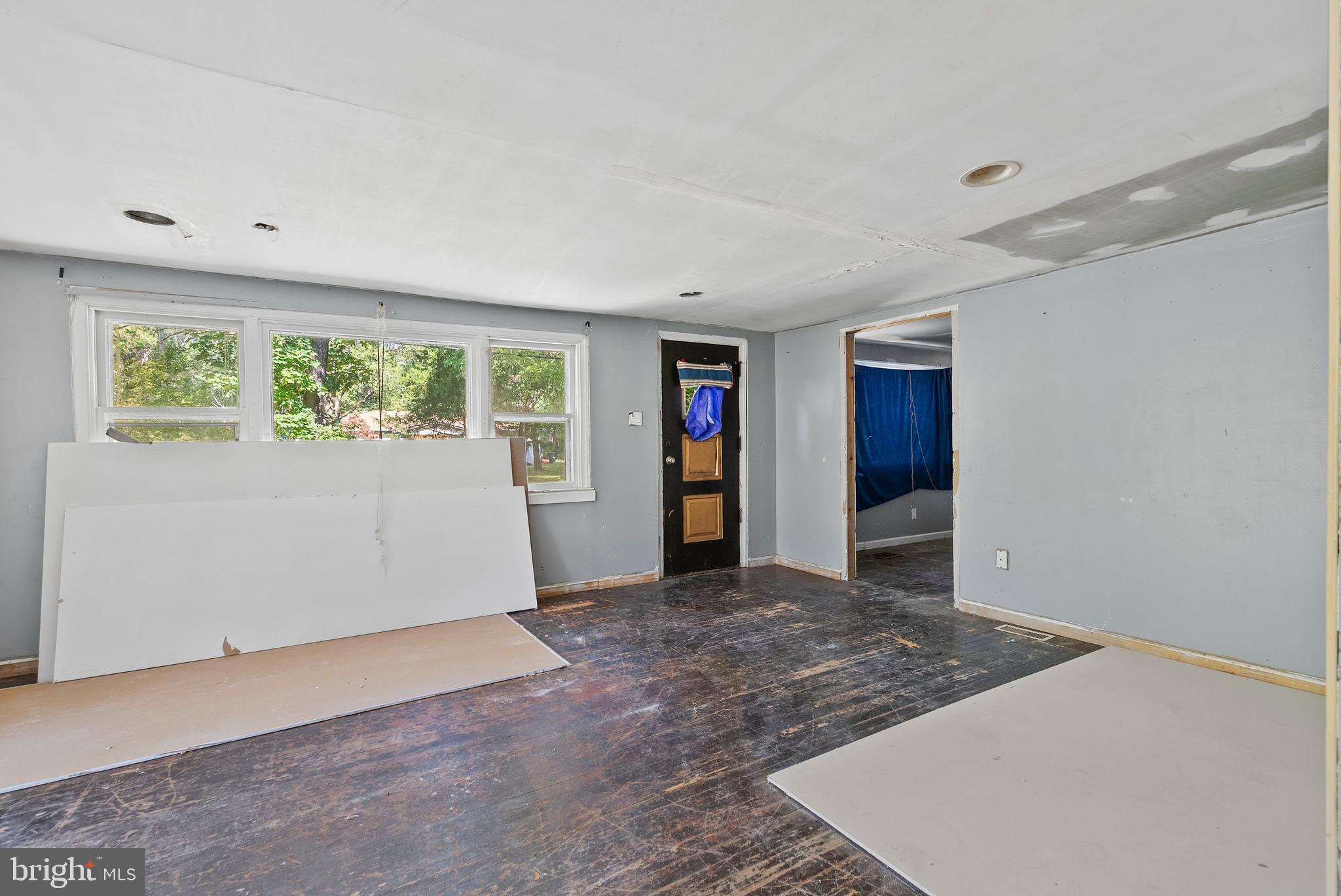 217 MILLER AVENUE