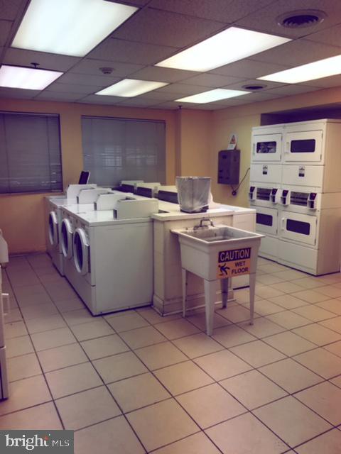 RITTENHOUSE SQUARE - Residential Lease