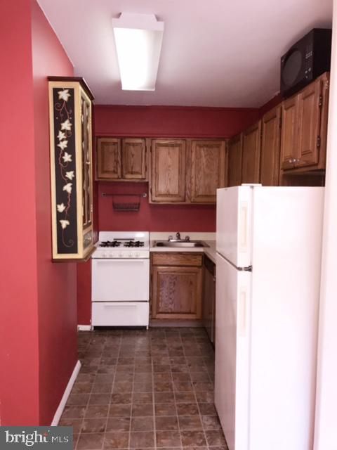 RITTENHOUSE SQUARE - Residential Lease