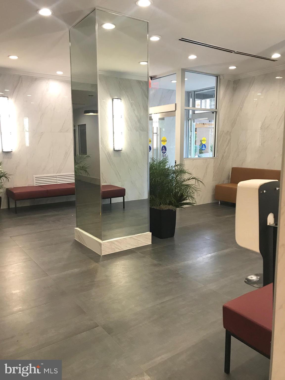 RITTENHOUSE SQUARE - Residential Lease