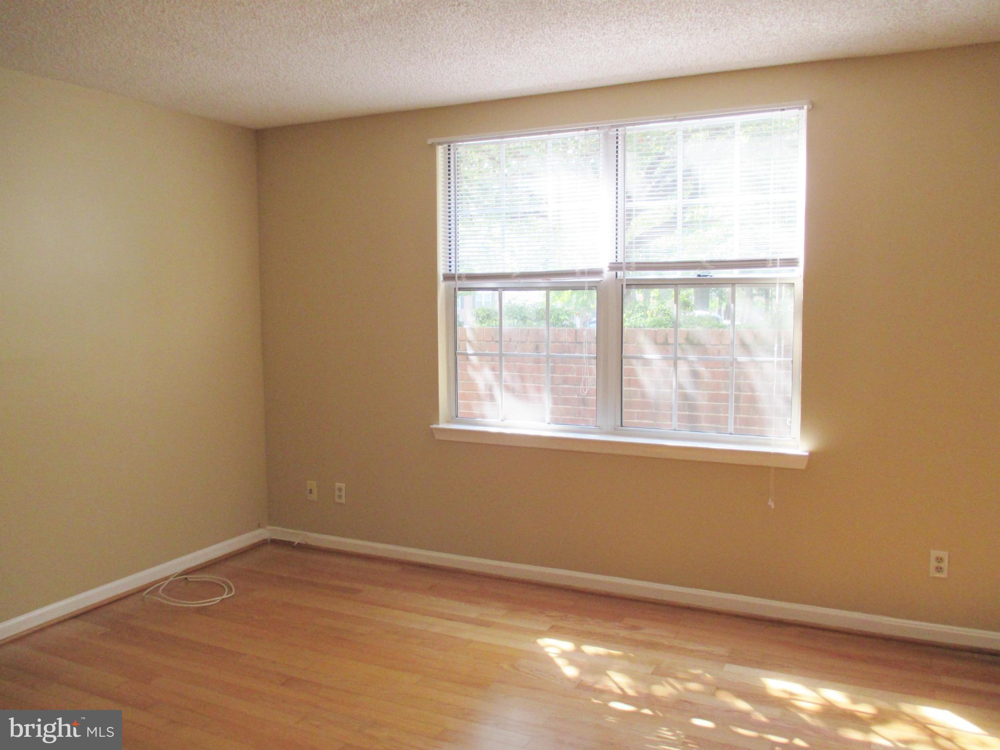 HEIGHTS AT PENDERBROOK - Residential Lease
