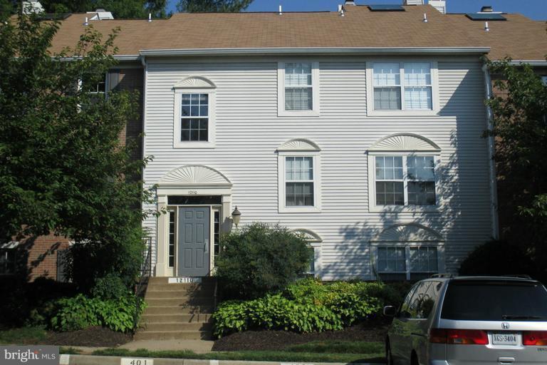 HEIGHTS AT PENDERBROOK - Residential Lease