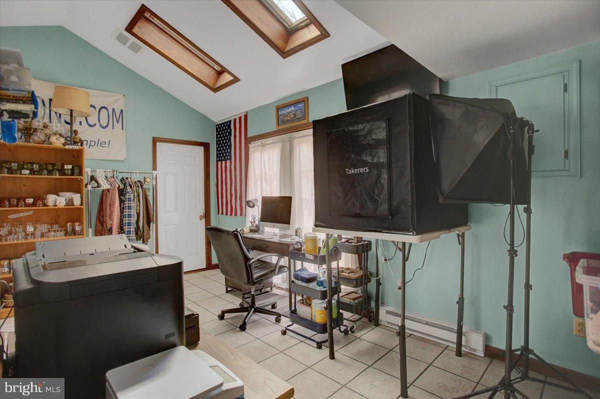 TOWN AND COUNTRY - Residential