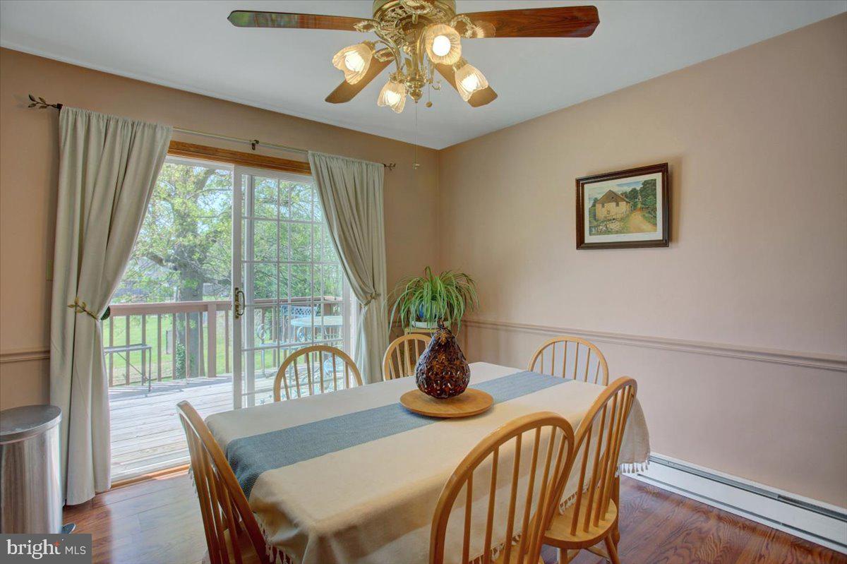 TOWN AND COUNTRY - Residential