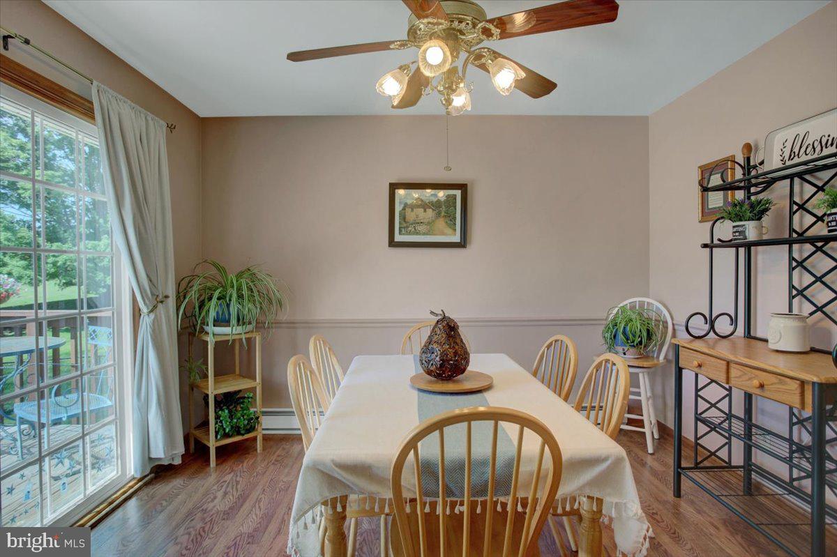 TOWN AND COUNTRY - Residential