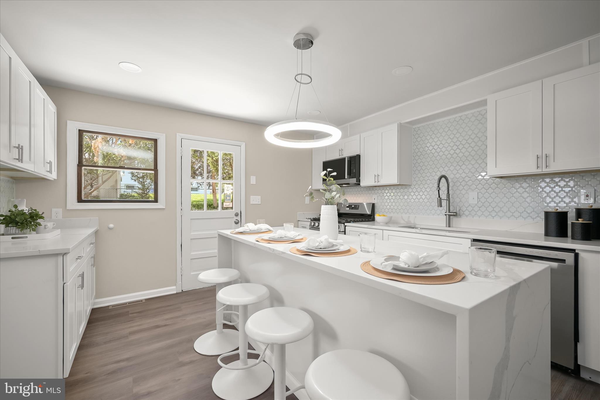 DAWN VILLAGE - Residential