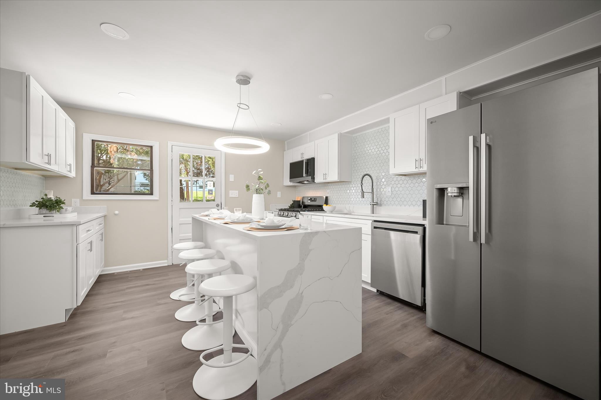 DAWN VILLAGE - Residential