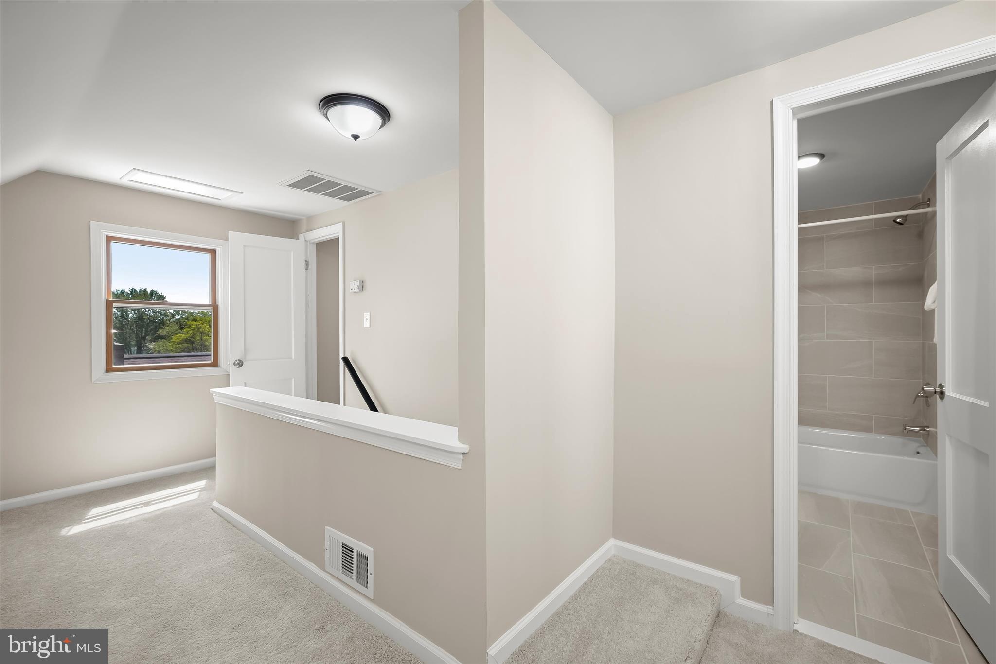 DAWN VILLAGE - Residential