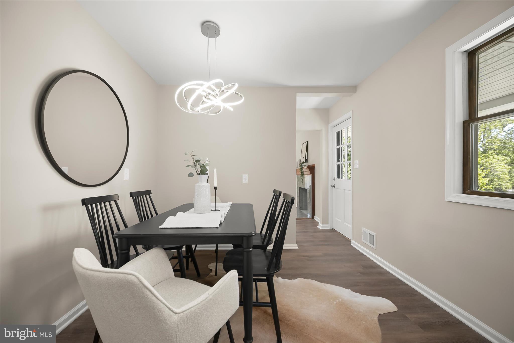 DAWN VILLAGE - Residential