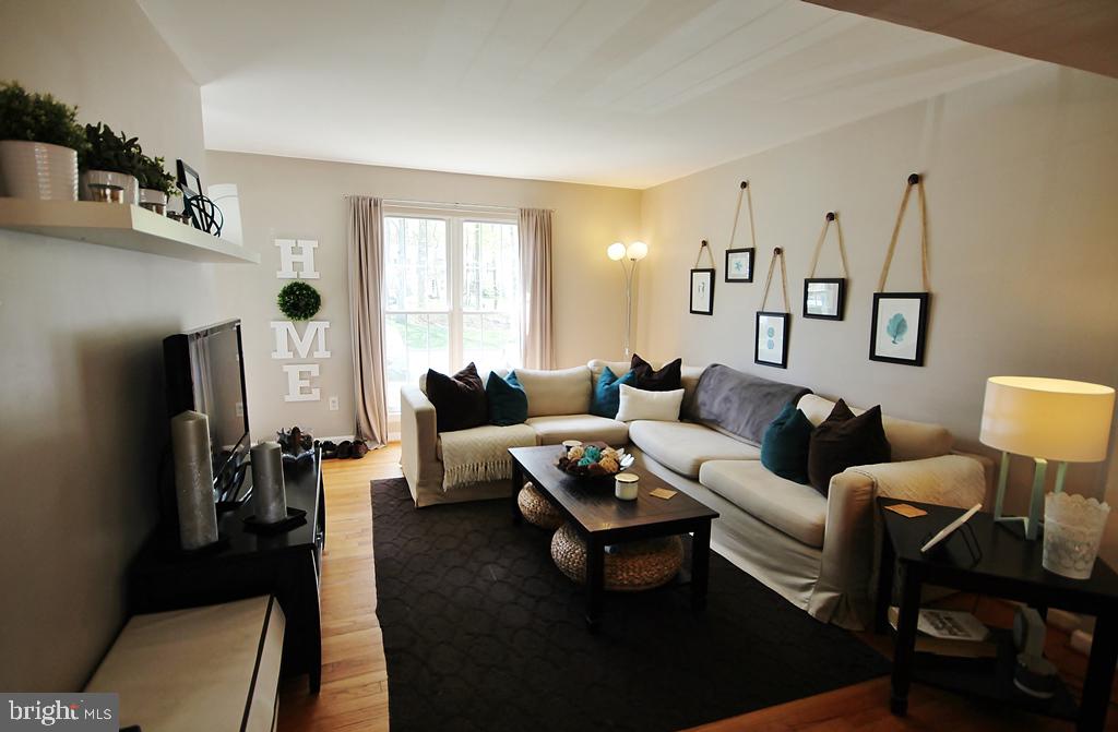 LAKE RIDGE - Residential