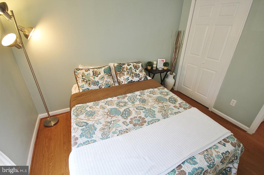 LAKE RIDGE - Residential