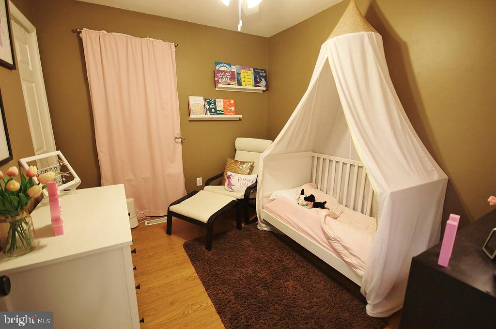 LAKE RIDGE - Residential