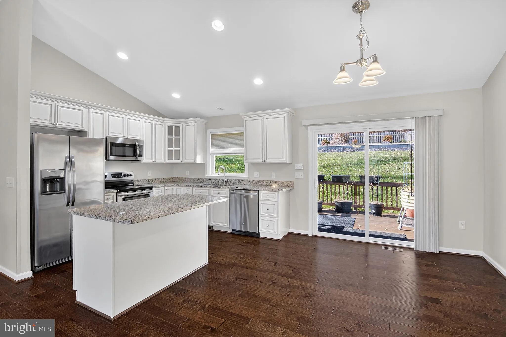 Fredericksburg, Virginia 22405, United States, 3 Bedrooms Bedrooms, ,3 BathroomsBathrooms,Residential,Active,241077