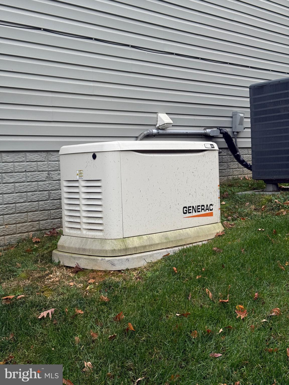 ARGYLE HILLS - Residential