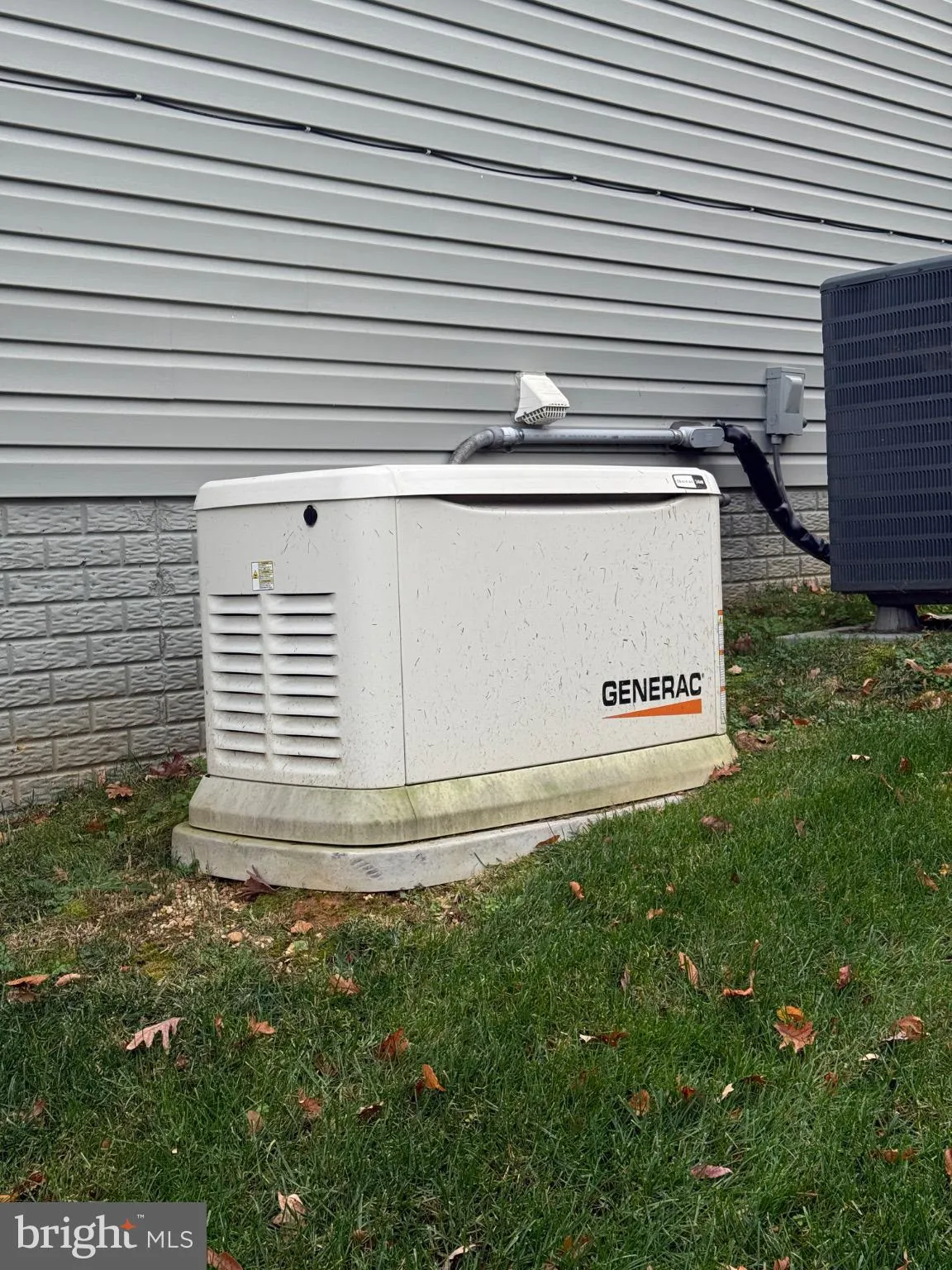 Fredericksburg, Virginia 22405, United States, 3 Bedrooms Bedrooms, ,3 BathroomsBathrooms,Residential,Active,241077