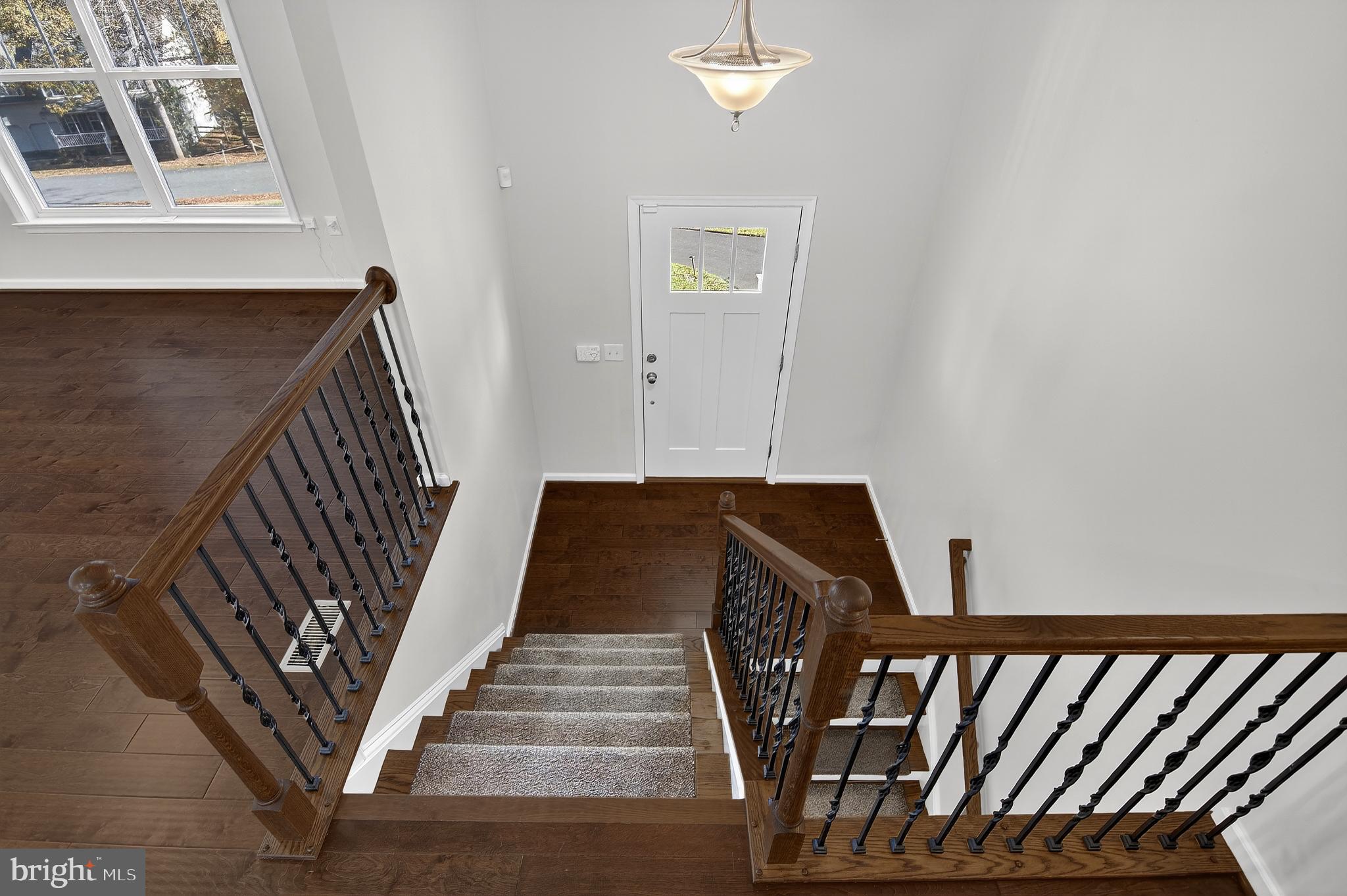 ARGYLE HILLS - Residential