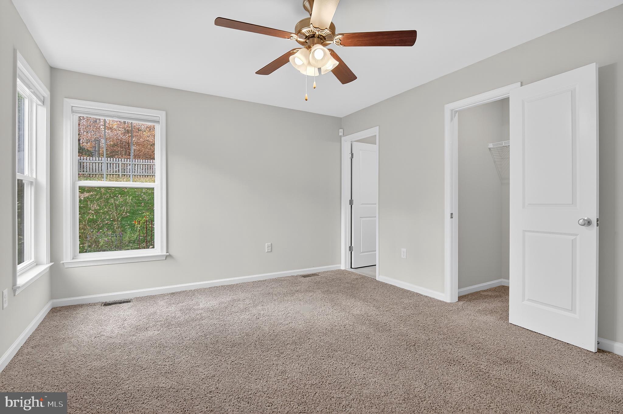 ARGYLE HILLS - Residential