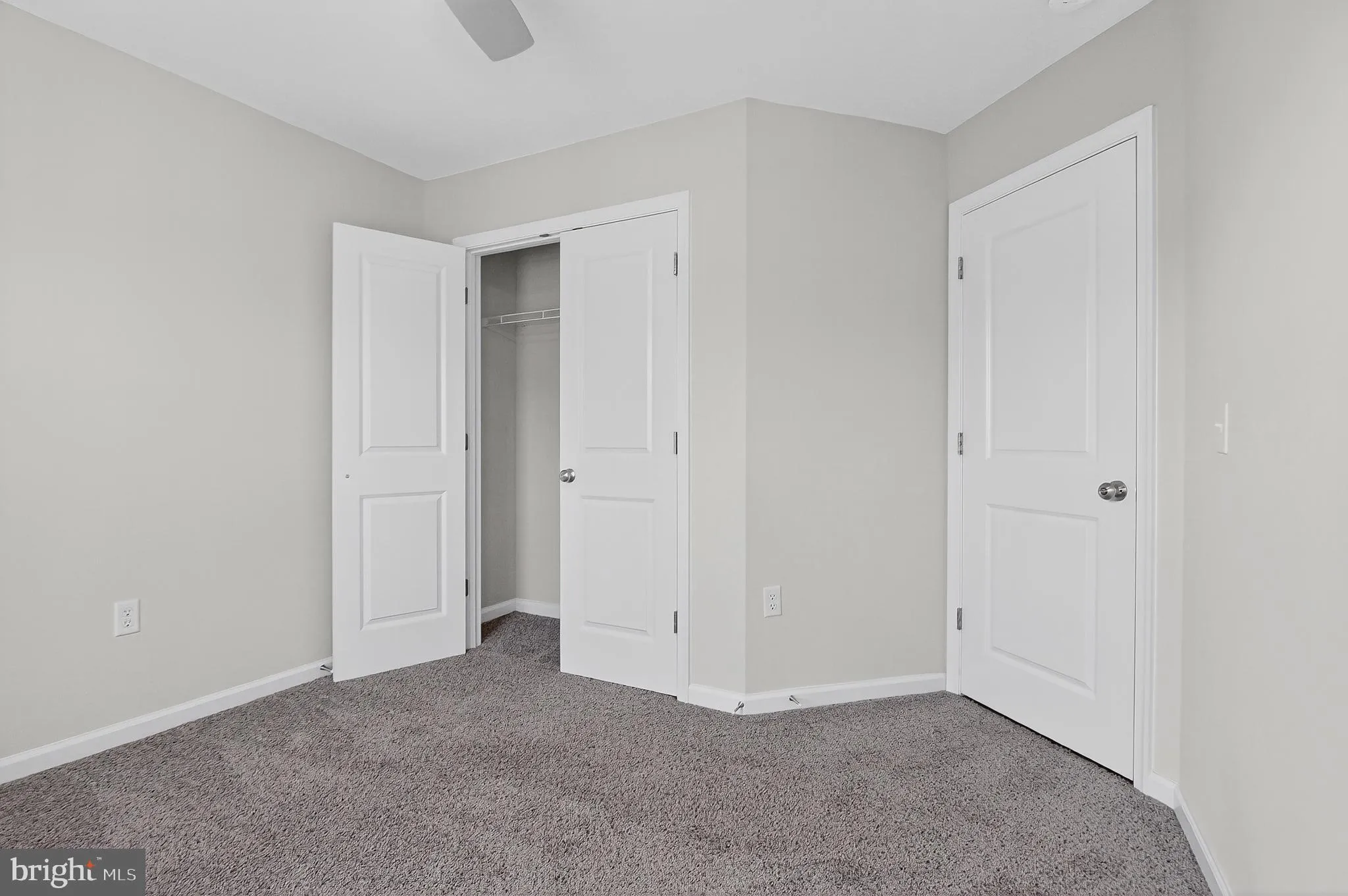 Fredericksburg, Virginia 22405, United States, 3 Bedrooms Bedrooms, ,3 BathroomsBathrooms,Residential,Active,241077