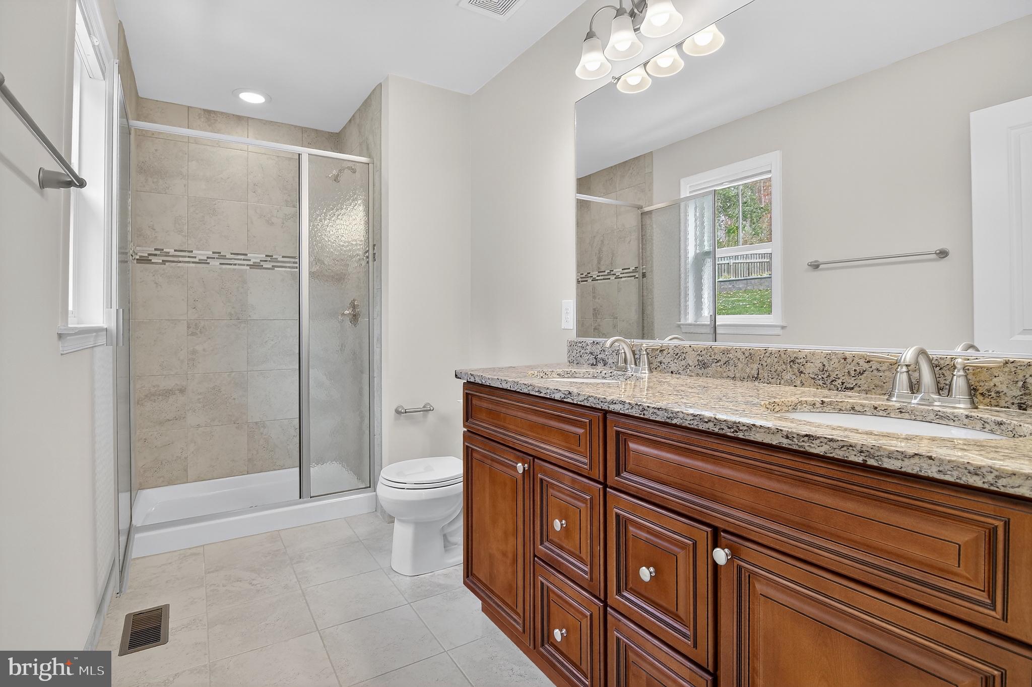 ARGYLE HILLS - Residential