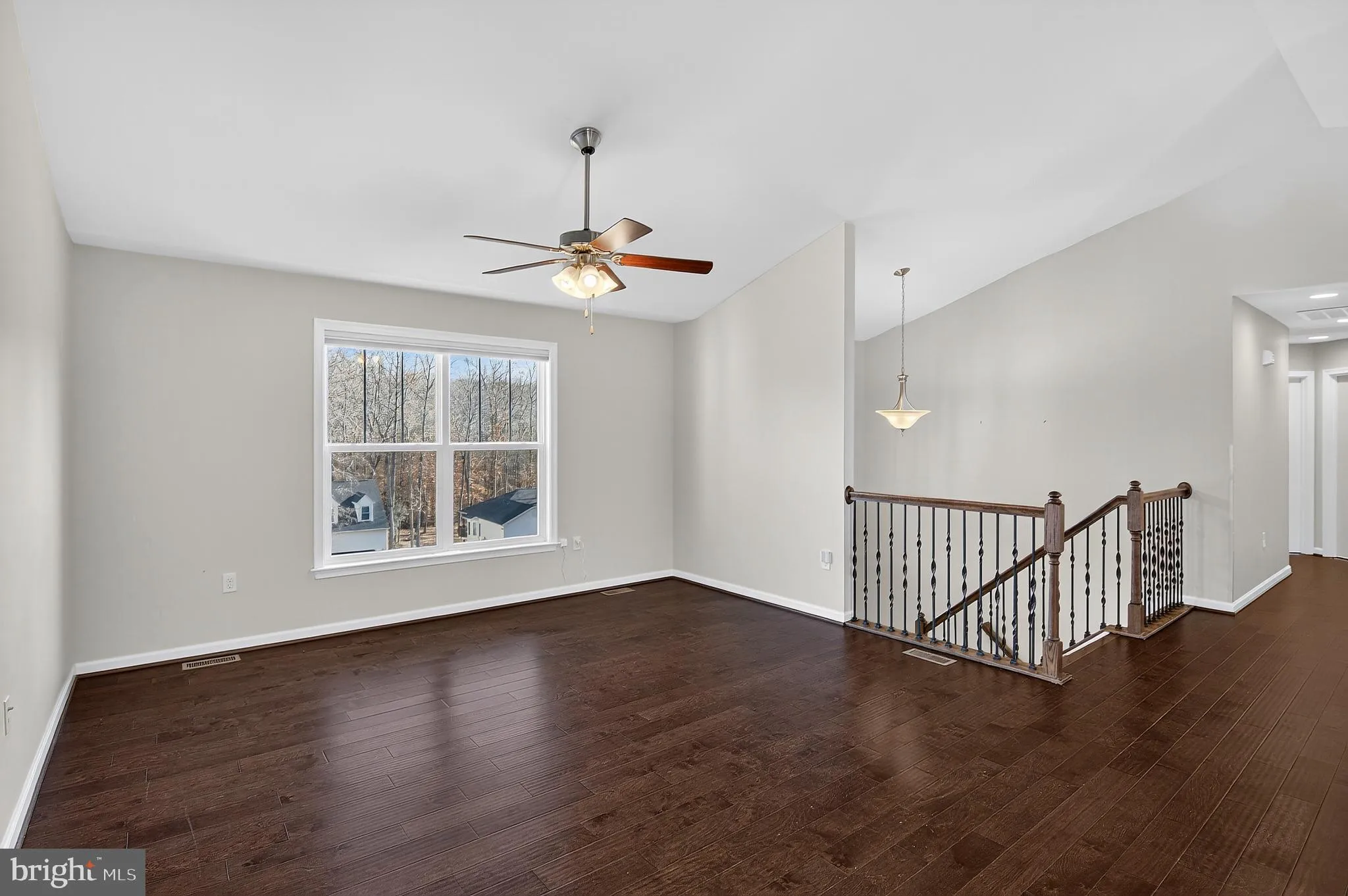 Fredericksburg, Virginia 22405, United States, 3 Bedrooms Bedrooms, ,3 BathroomsBathrooms,Residential,Active,241077