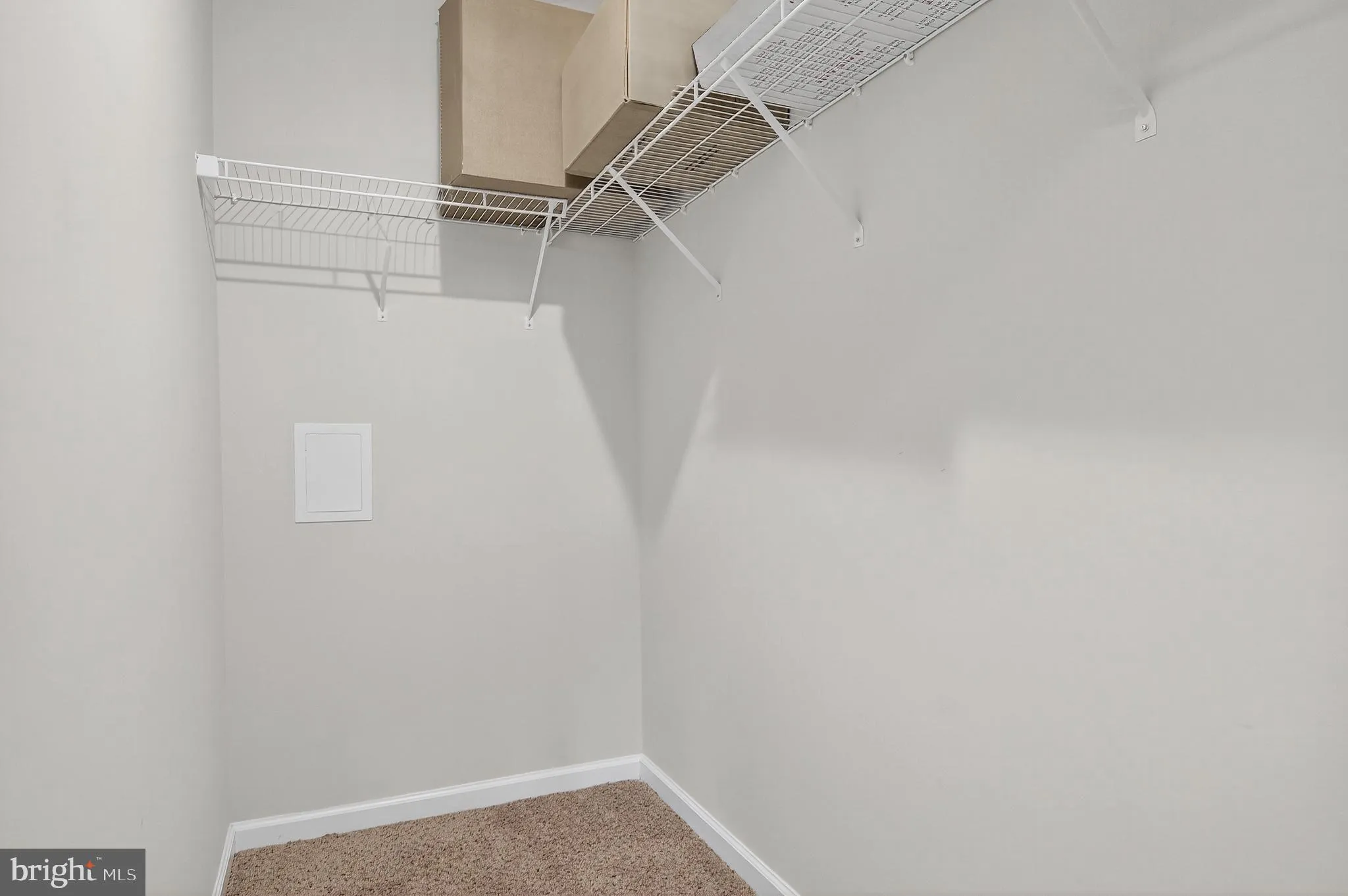 Fredericksburg, Virginia 22405, United States, 3 Bedrooms Bedrooms, ,3 BathroomsBathrooms,Residential,Active,241077