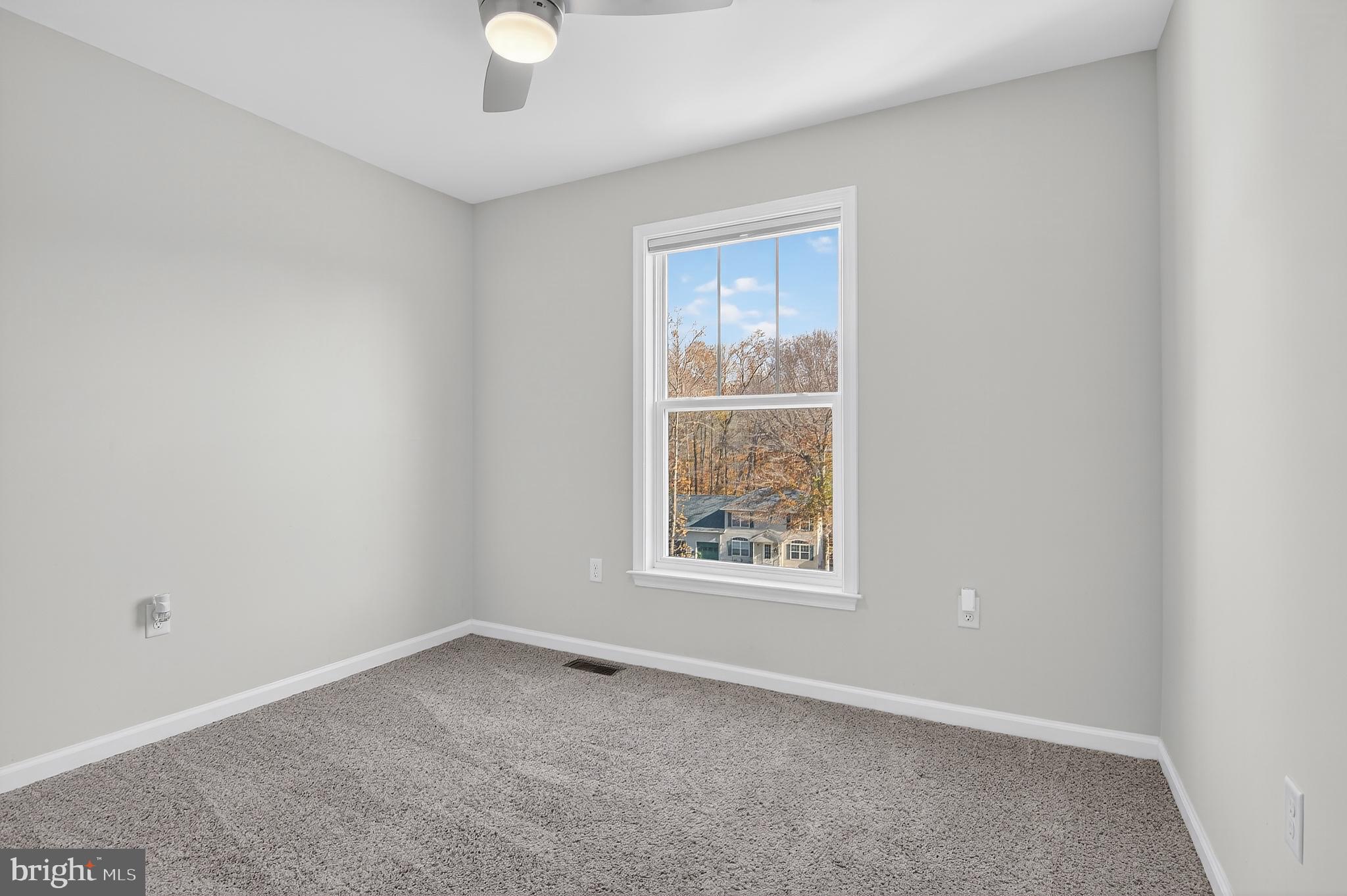 ARGYLE HILLS - Residential